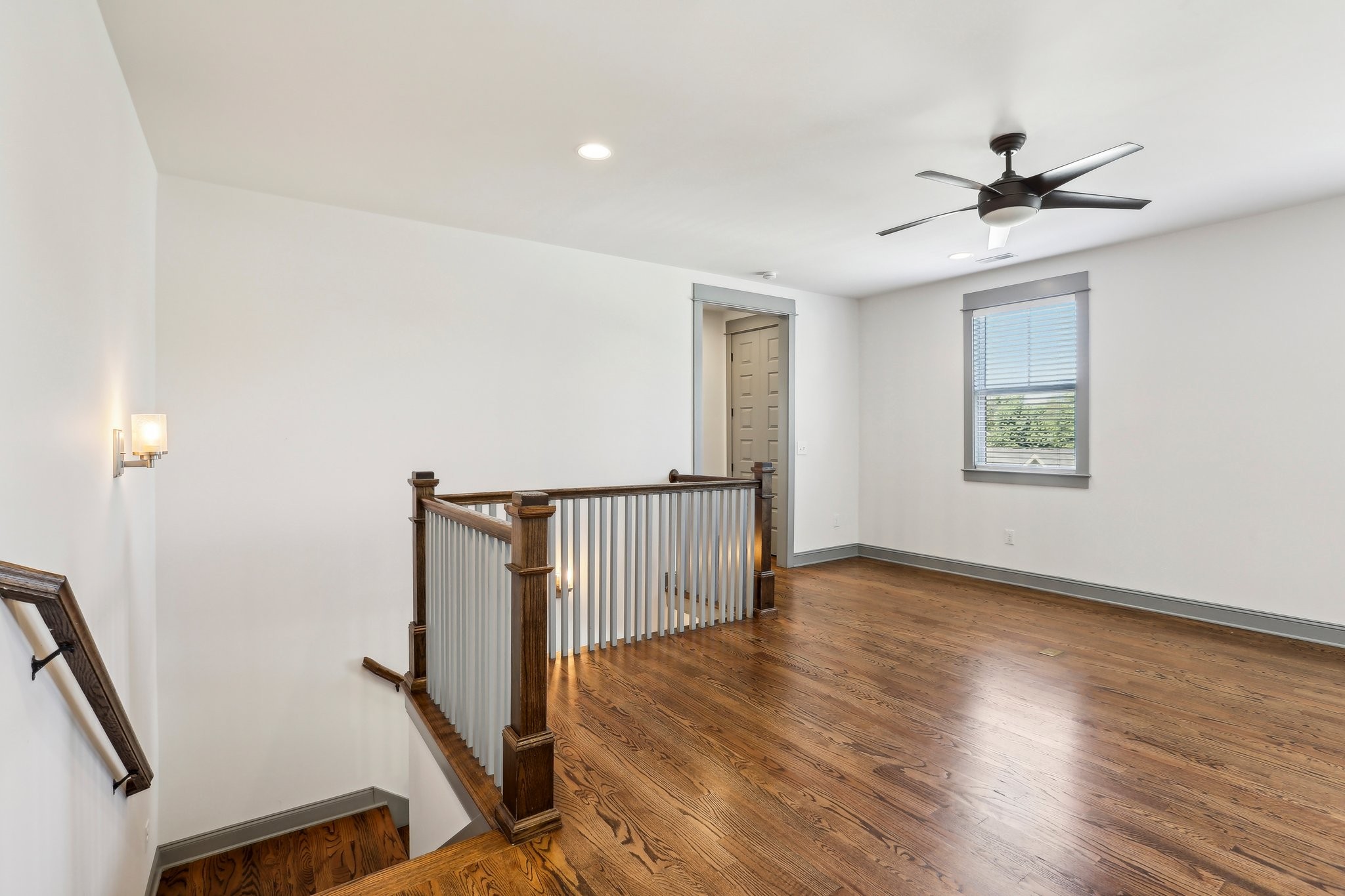717 Stockell St Property Photo 22