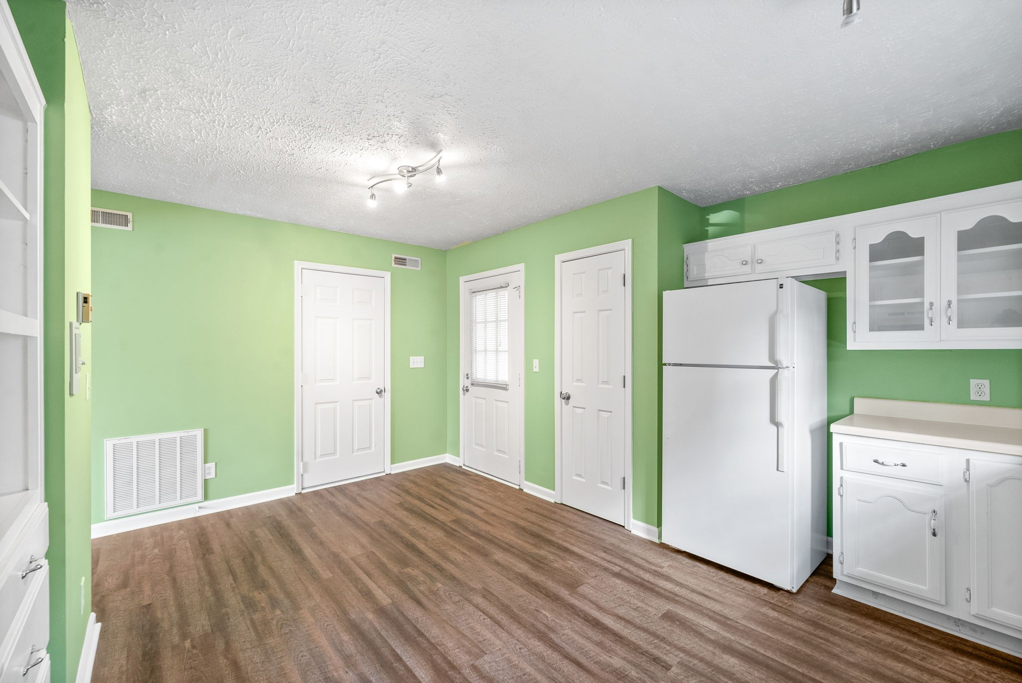 1647 Baltimore Drive Property Photo 13