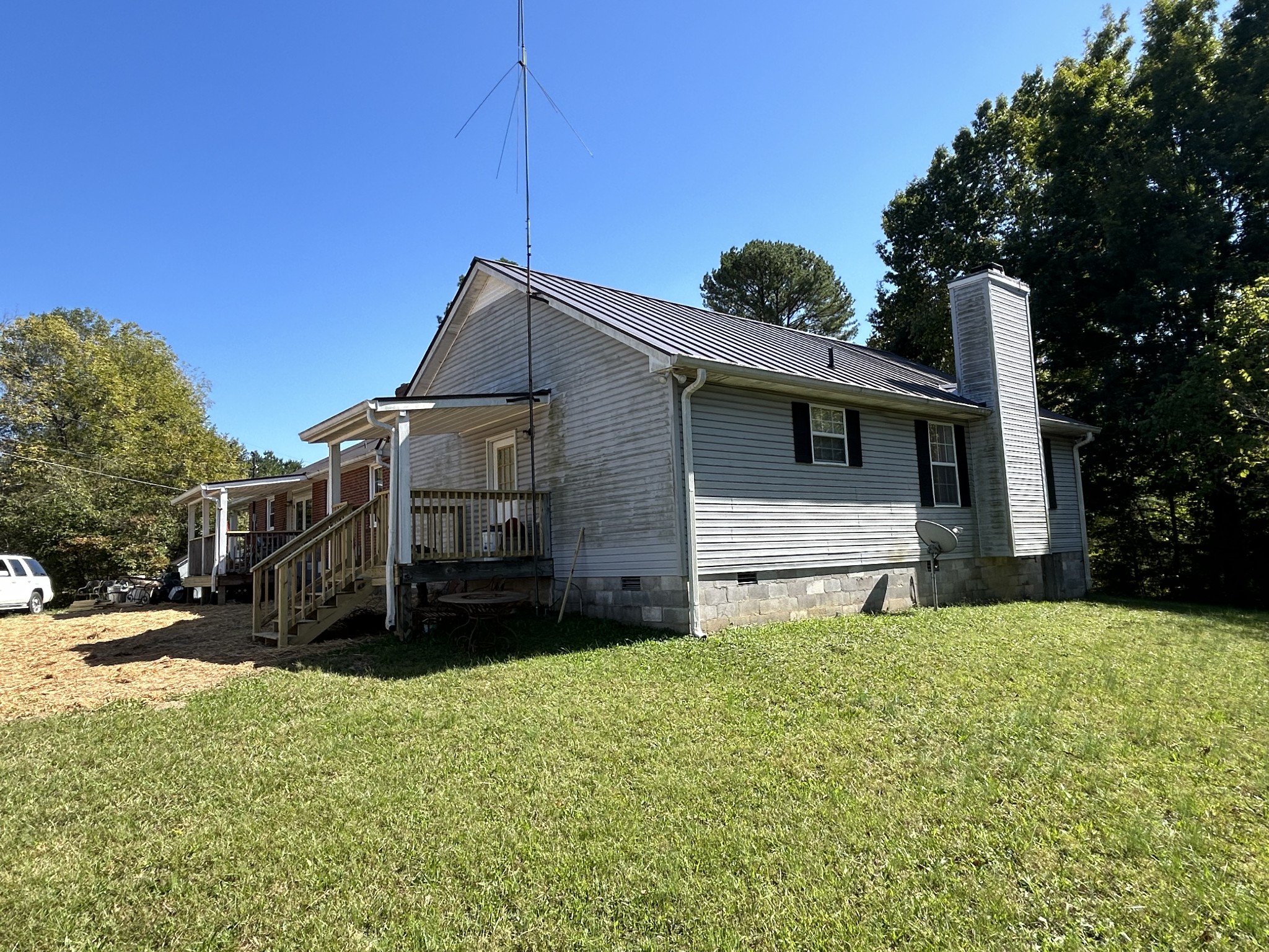 8336 Horseshoe Rd Property Photo 5