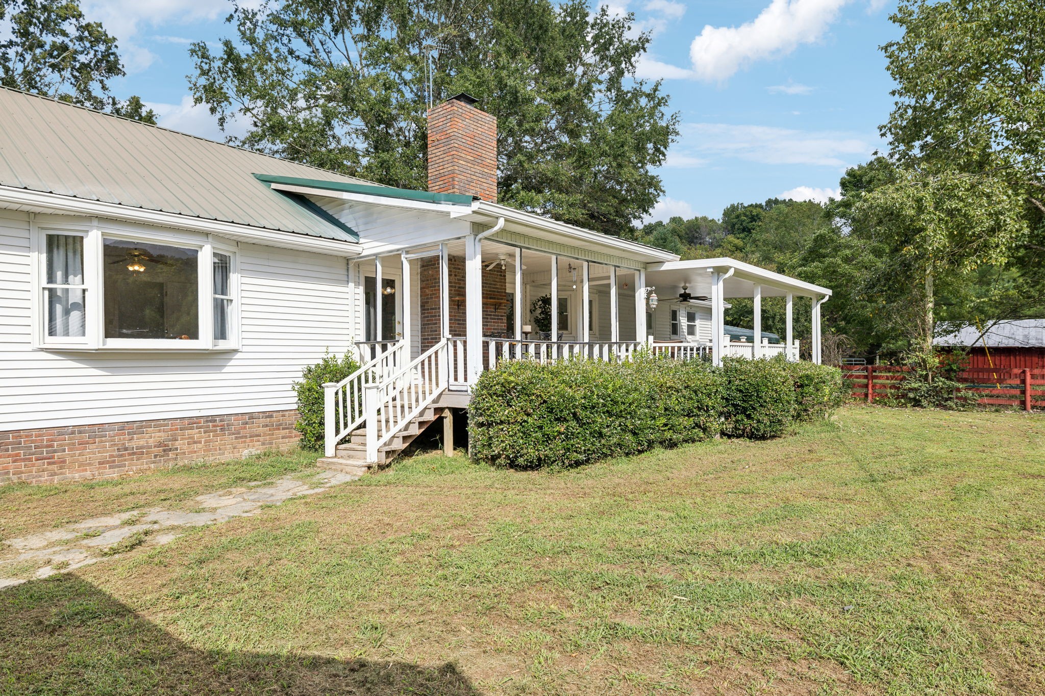 600 Blooming Grove Rd Property Photo 6