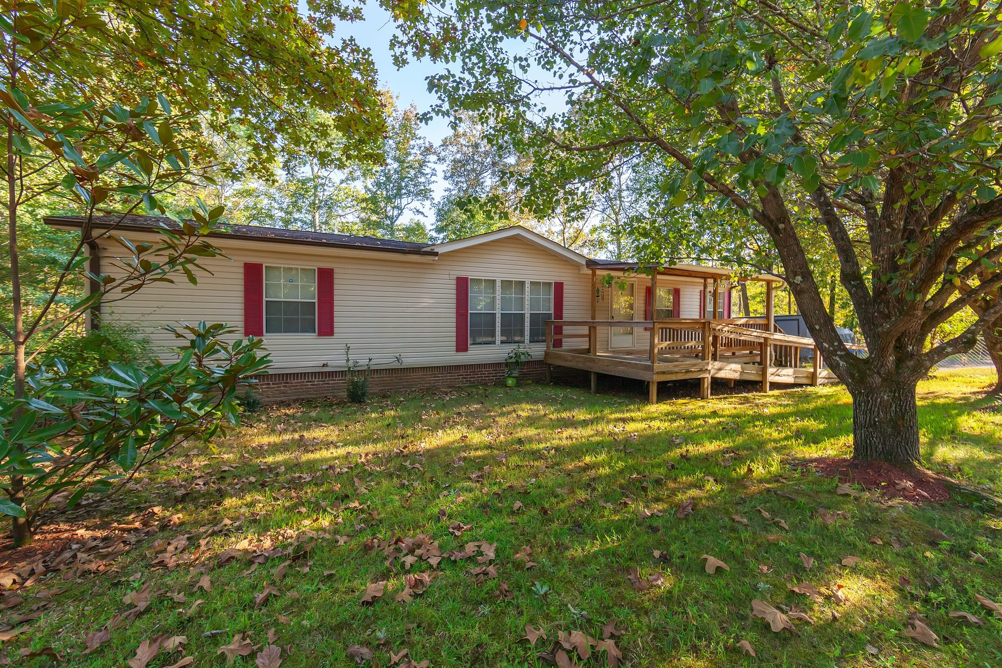 170 Horseshoe Hollow Ln Property Photo 3