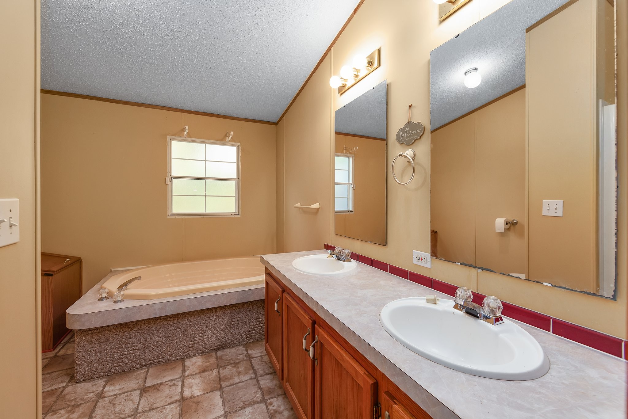 170 Horseshoe Hollow Ln Property Photo 23