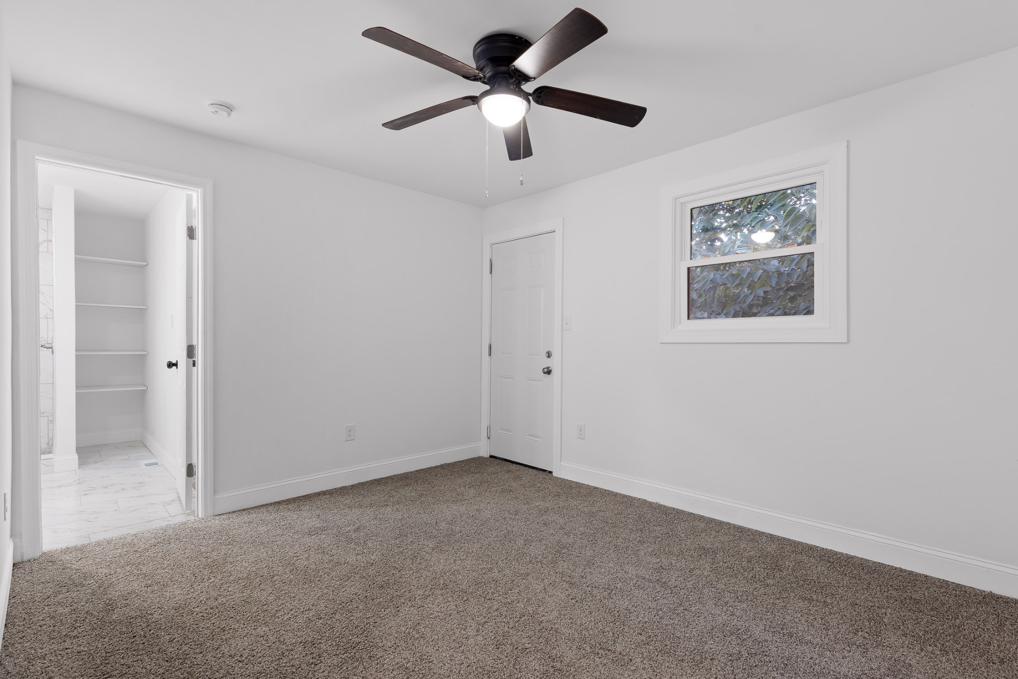 106 Oak Ave Property Photo 23