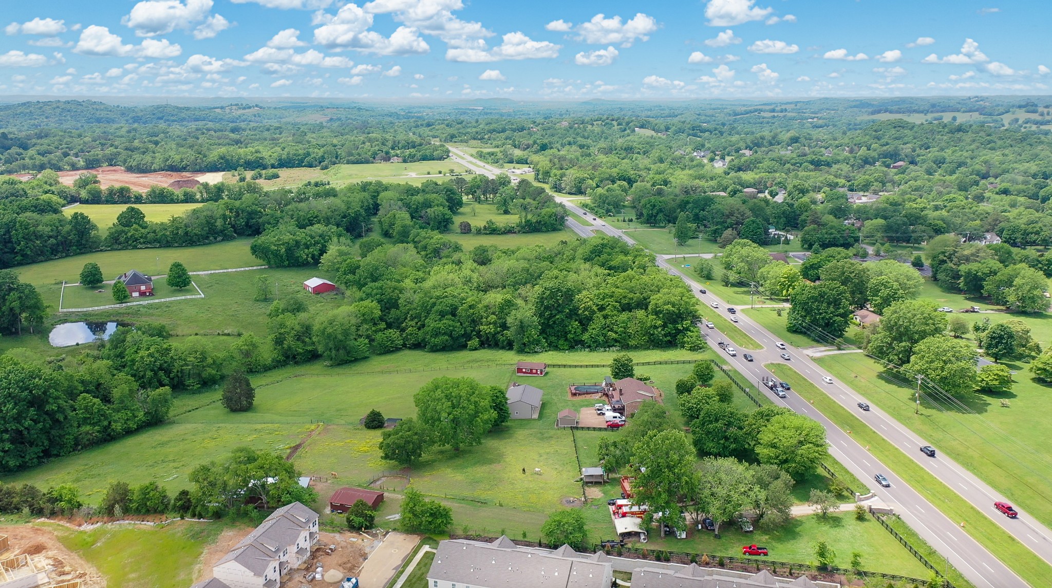 2358 Nashville Hwy Property Photo 11