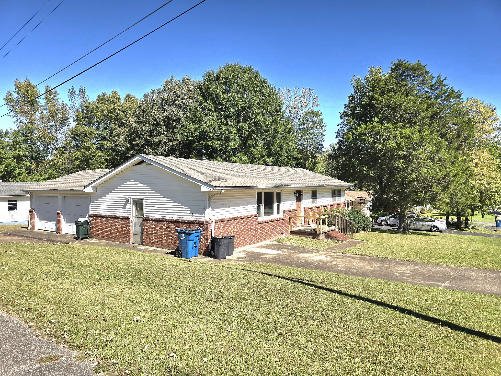 130 Mimosa St Property Photo 4