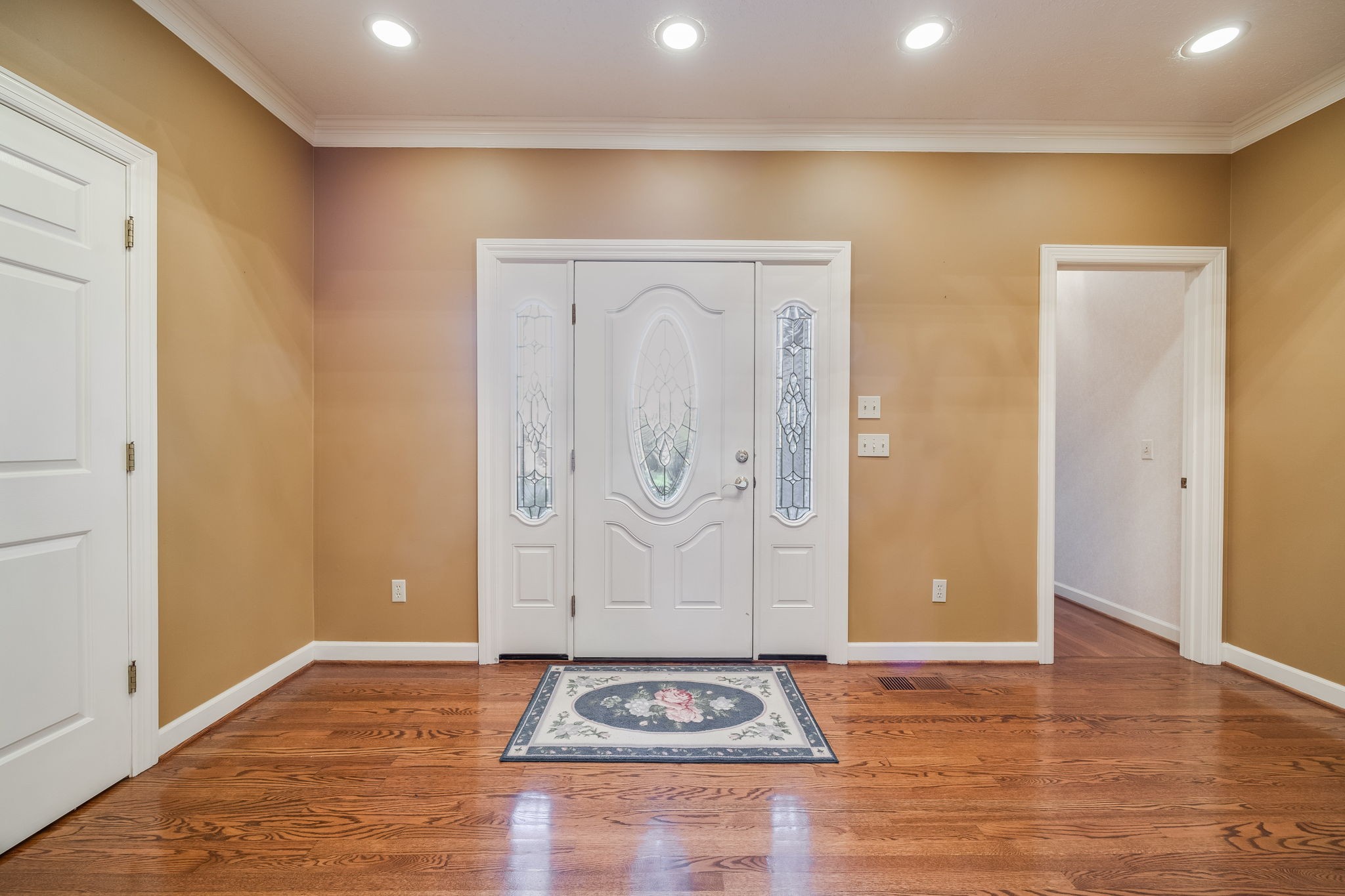 108 Geers Ct Property Photo 5