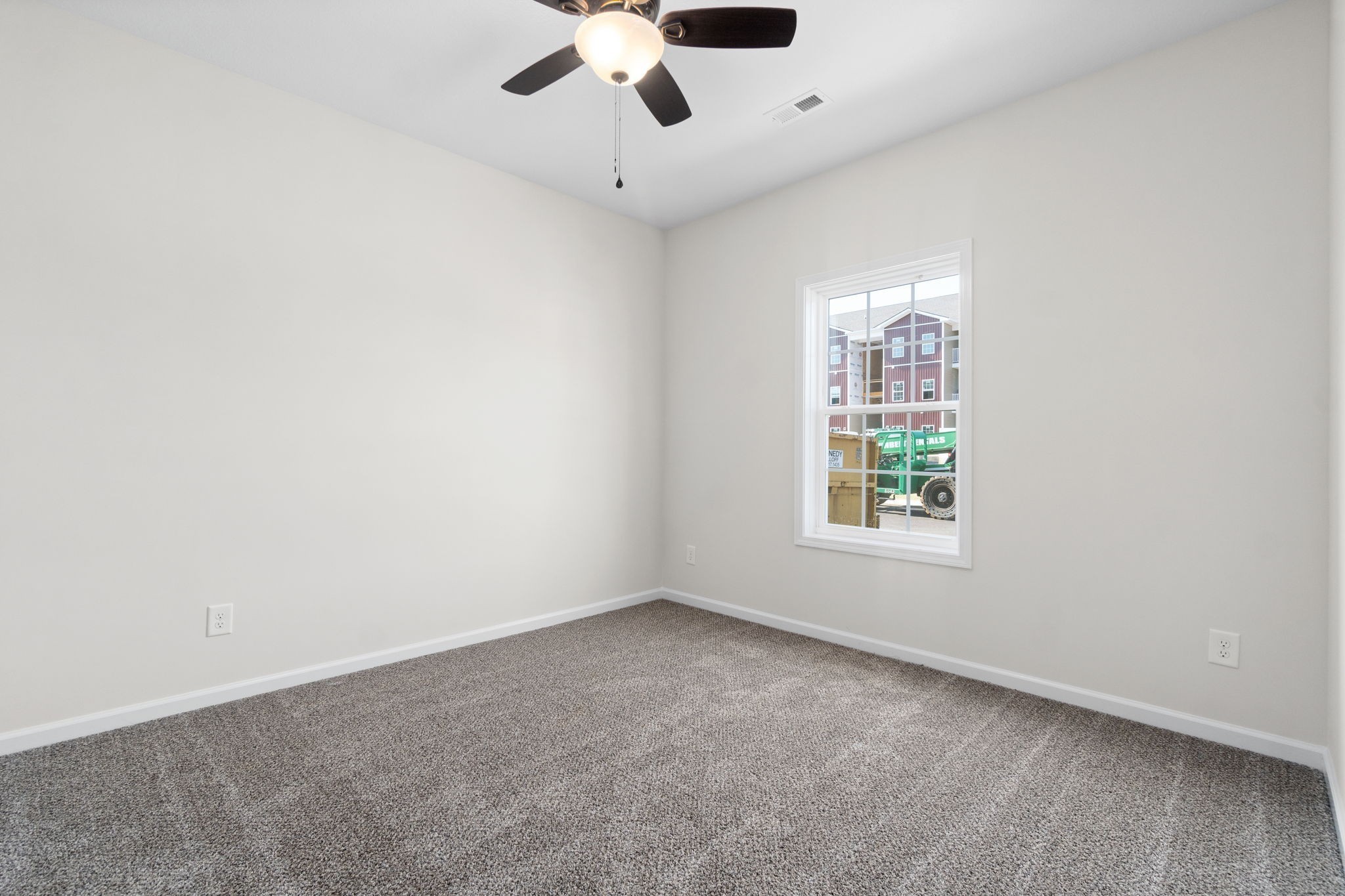 229 E Johnson Circle Property Photo 10