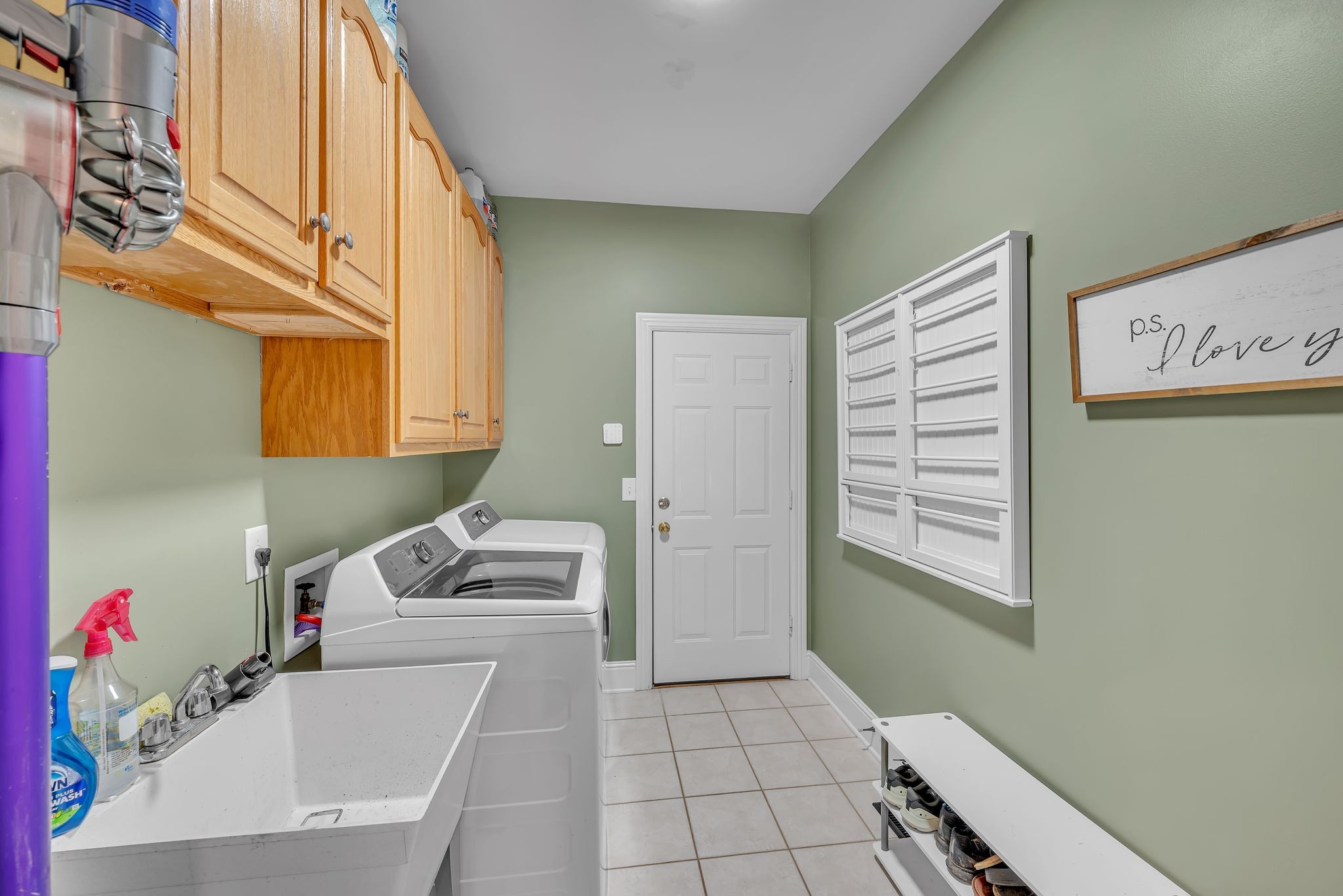 304 Lexington Dr Property Photo 27