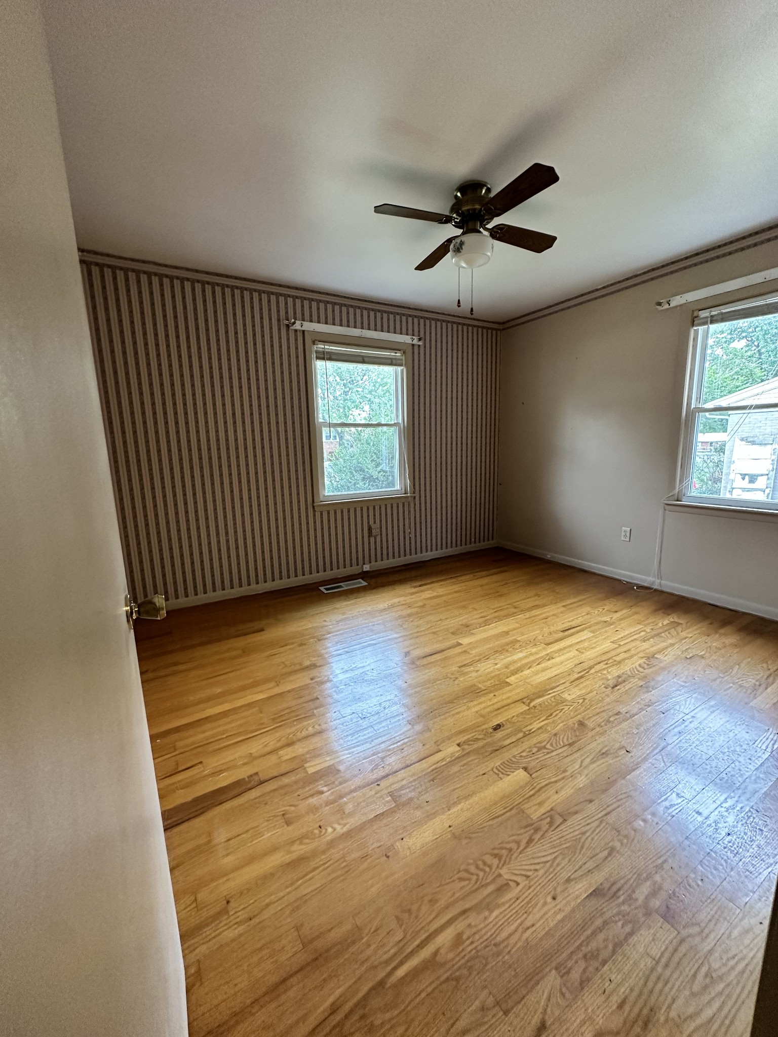 3417 Peppermint Dr Property Photo 4