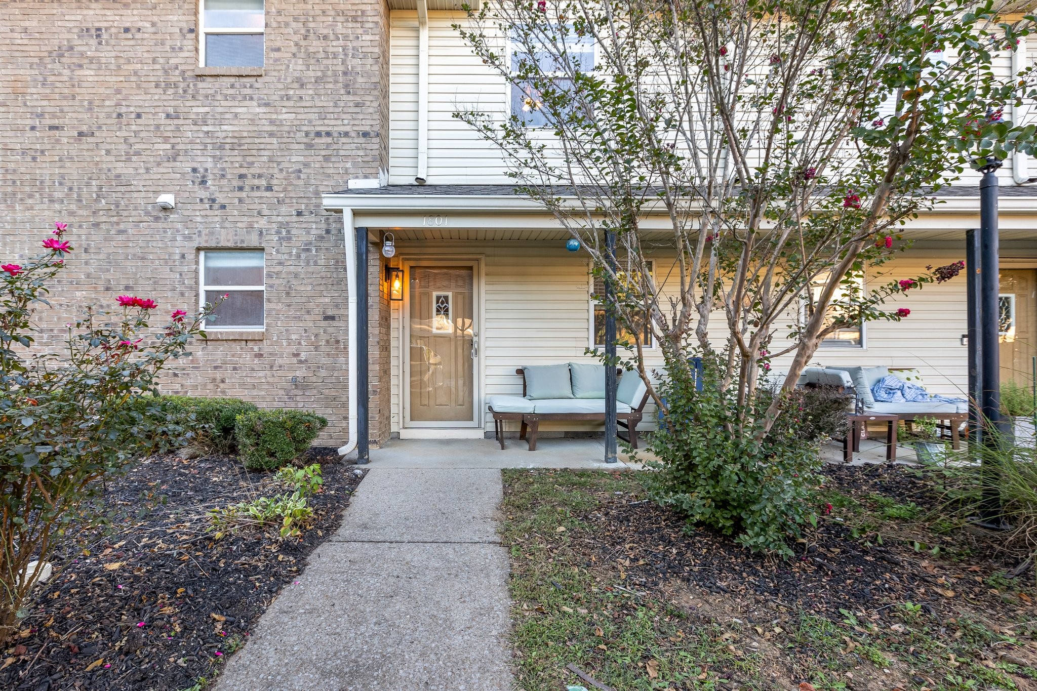 1801 Brockton Pl Property Photo 2