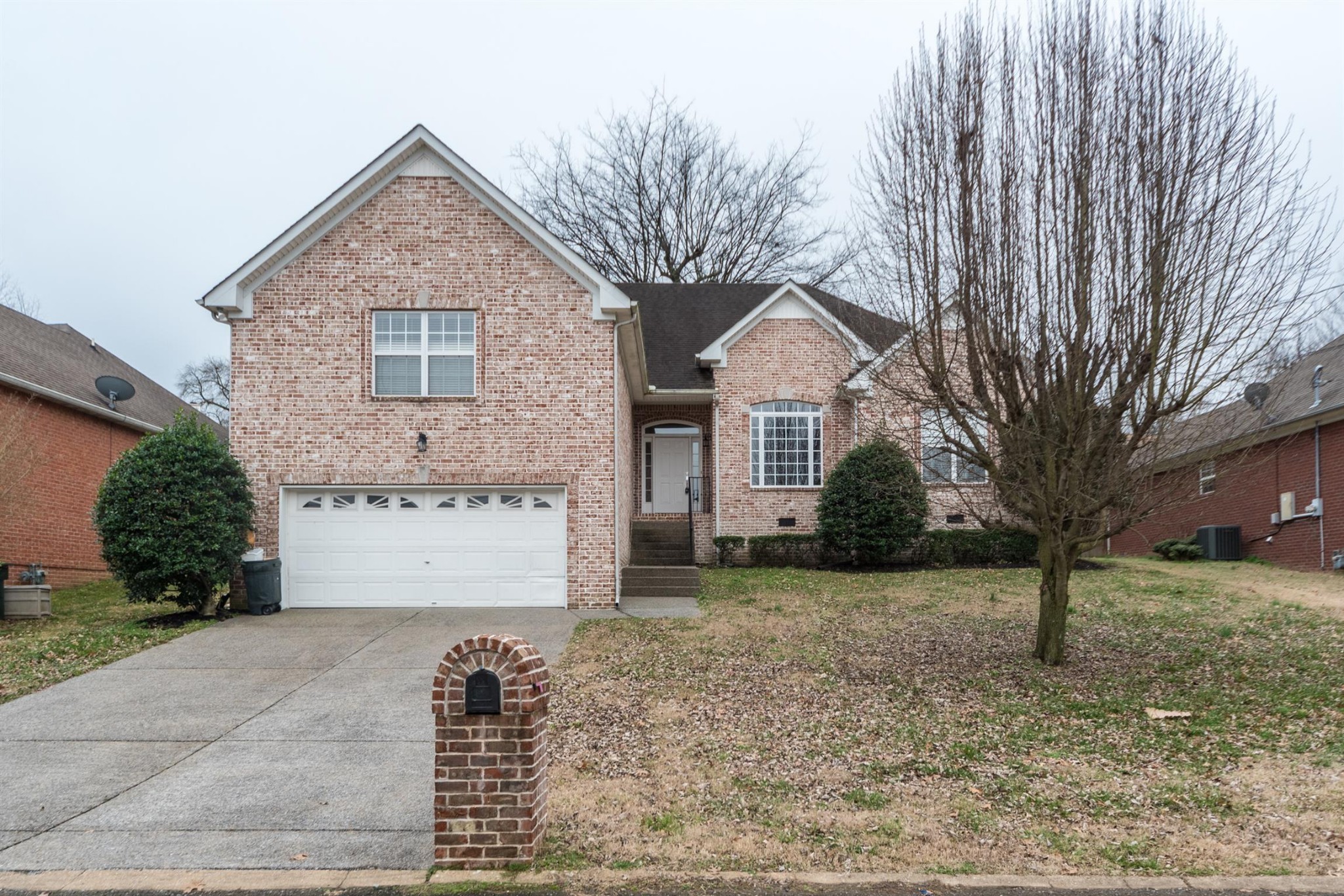 110 Breakwater N Property Photo 1