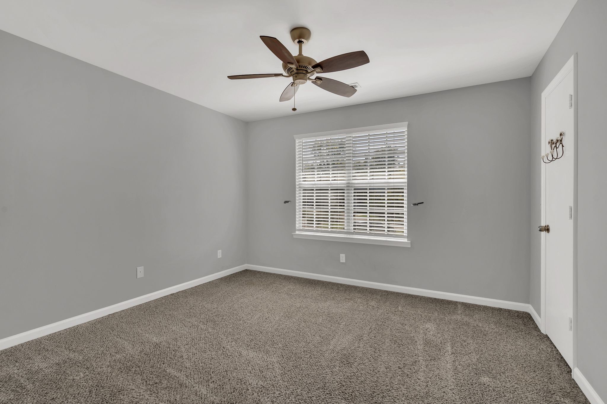 2724 Linmar Ave Property Photo 18
