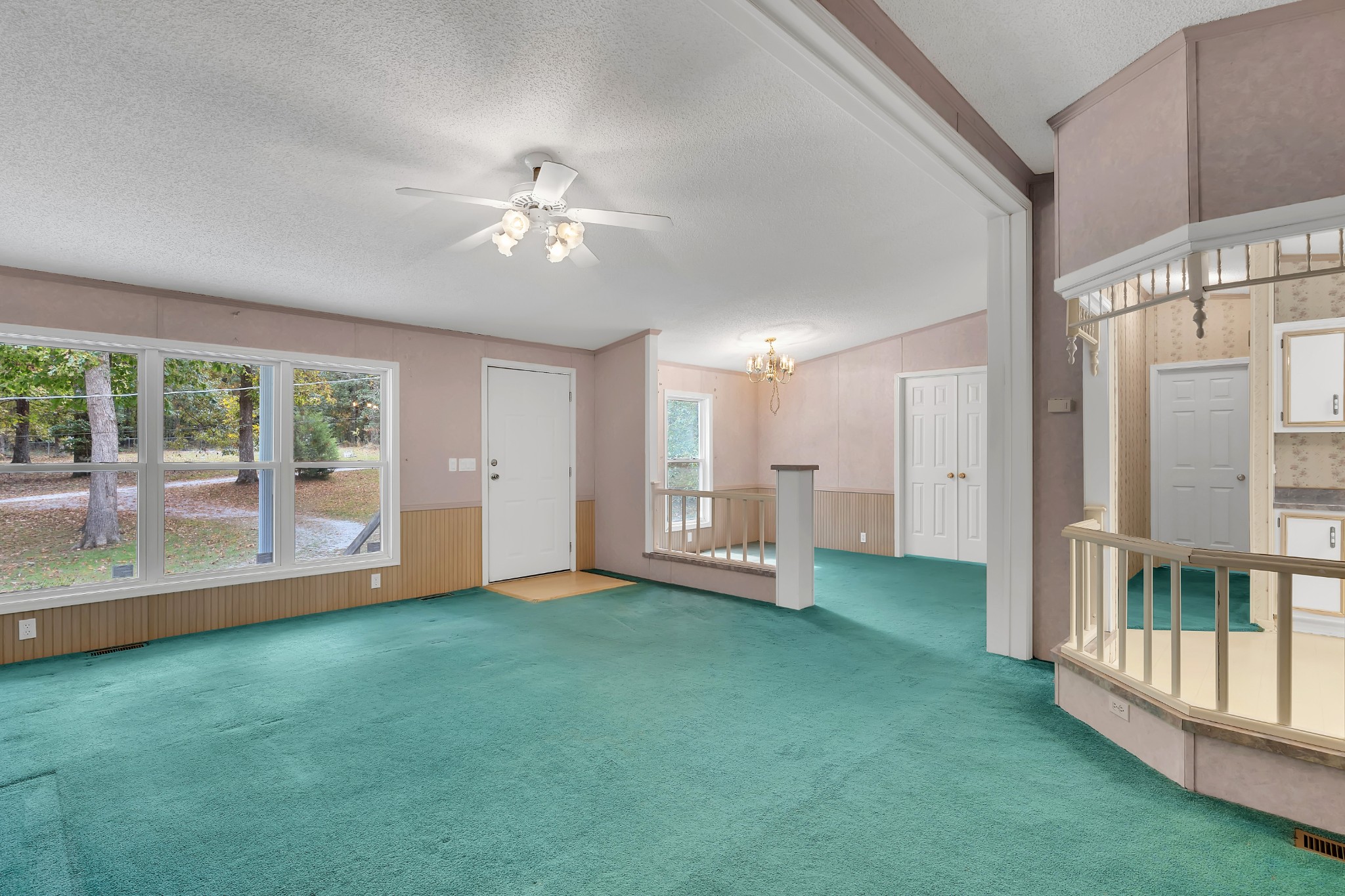 90 Duliba Drive Property Photo 8