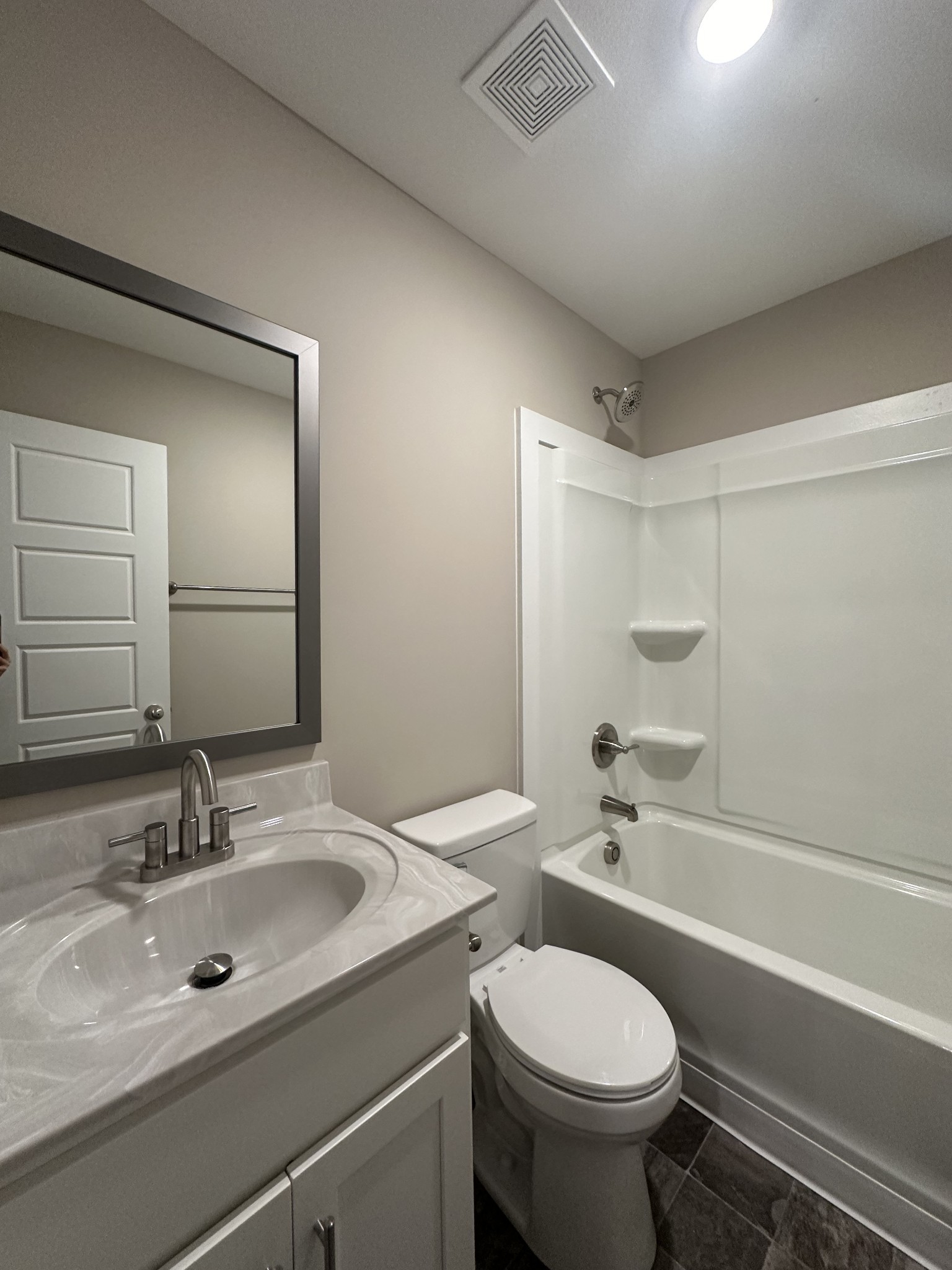 102 Karen Ct Property Photo 13