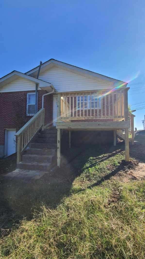 407 College Ave Property Photo 4