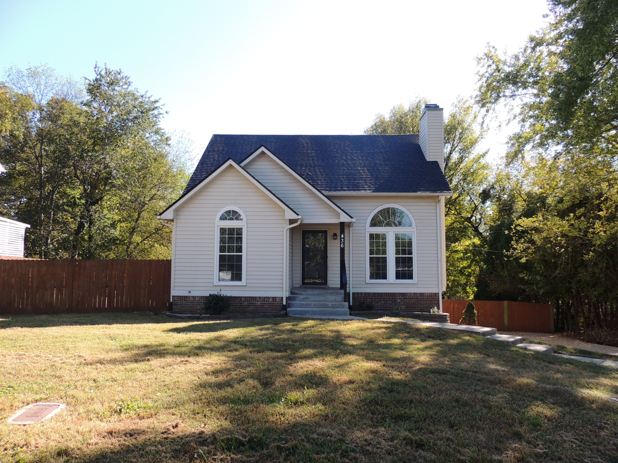 436 Bluff Dr Property Photo 1