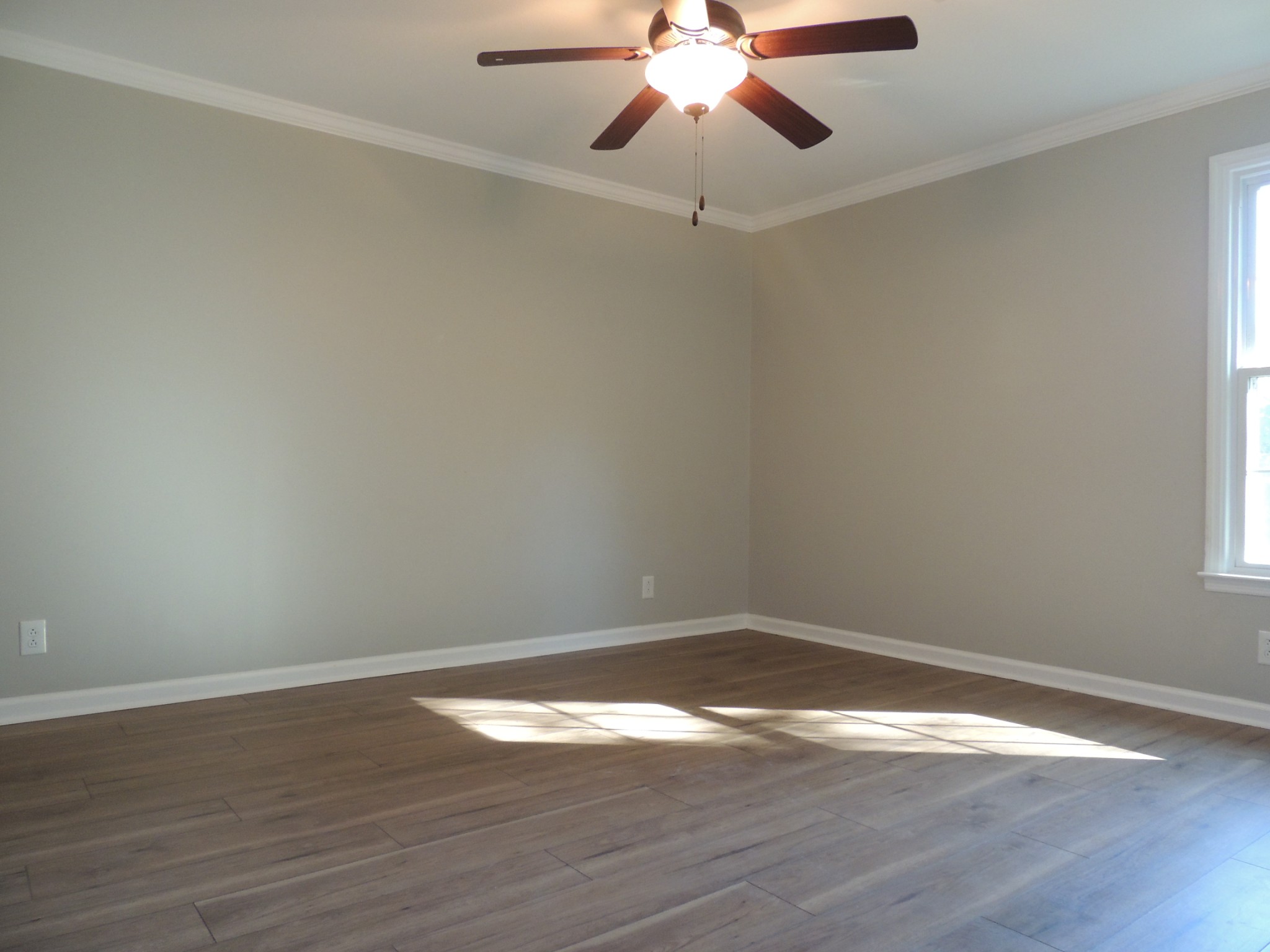 436 Bluff Dr Property Photo 16