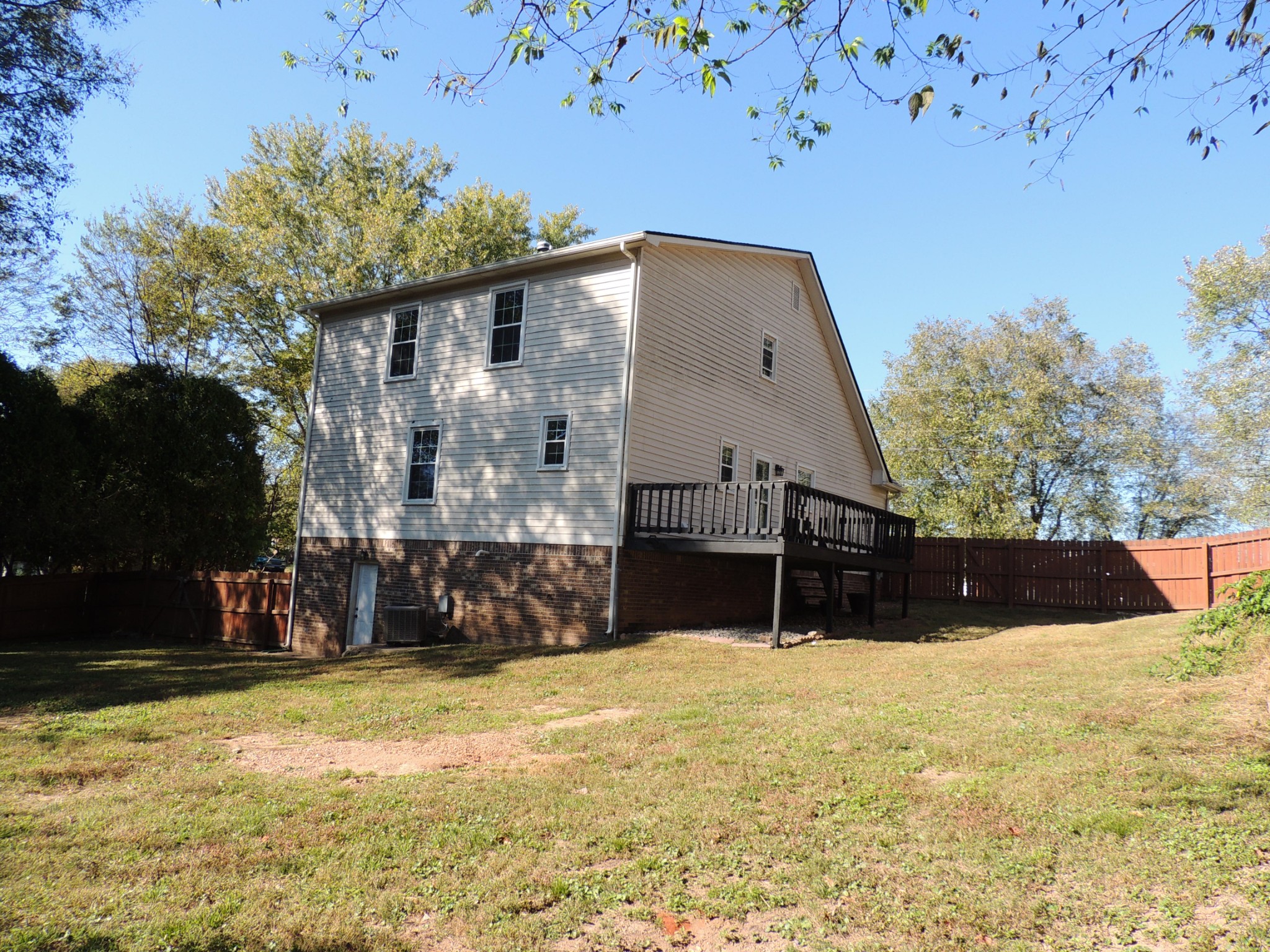 436 Bluff Dr Property Photo 27
