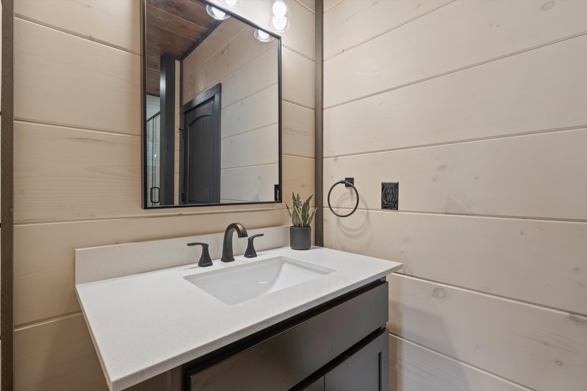57r Rambling Creek Way Property Photo 20