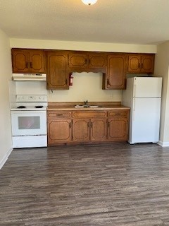 812 Pembroke Oak Grove Rd Property Photo 2