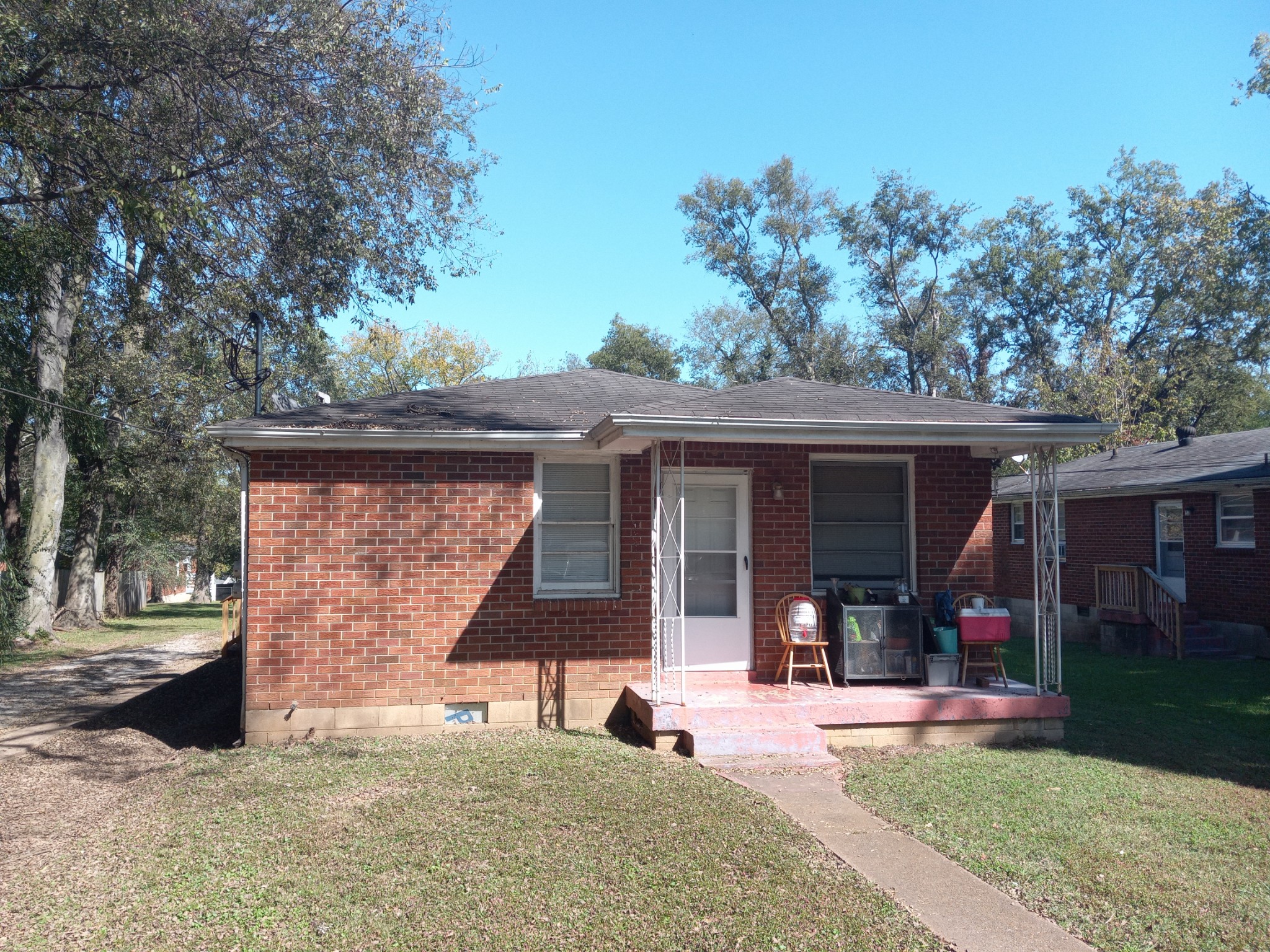 1321 Riverwood Dr Property Photo 1
