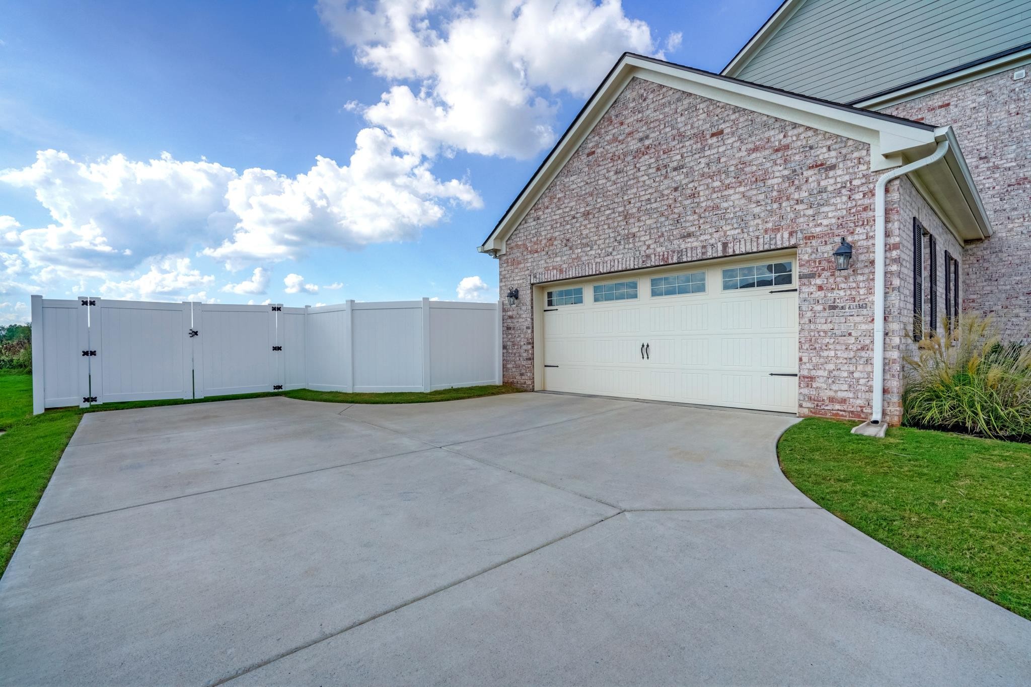 824 Promise Way Property Photo 3