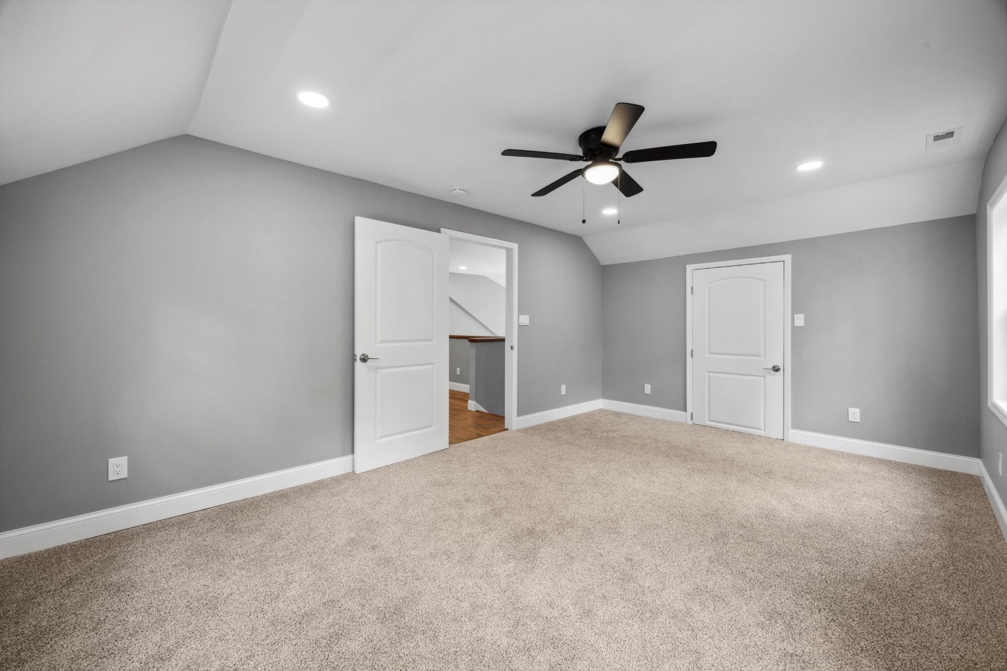 4243 Nw Hopewell Drive Property Photo 31