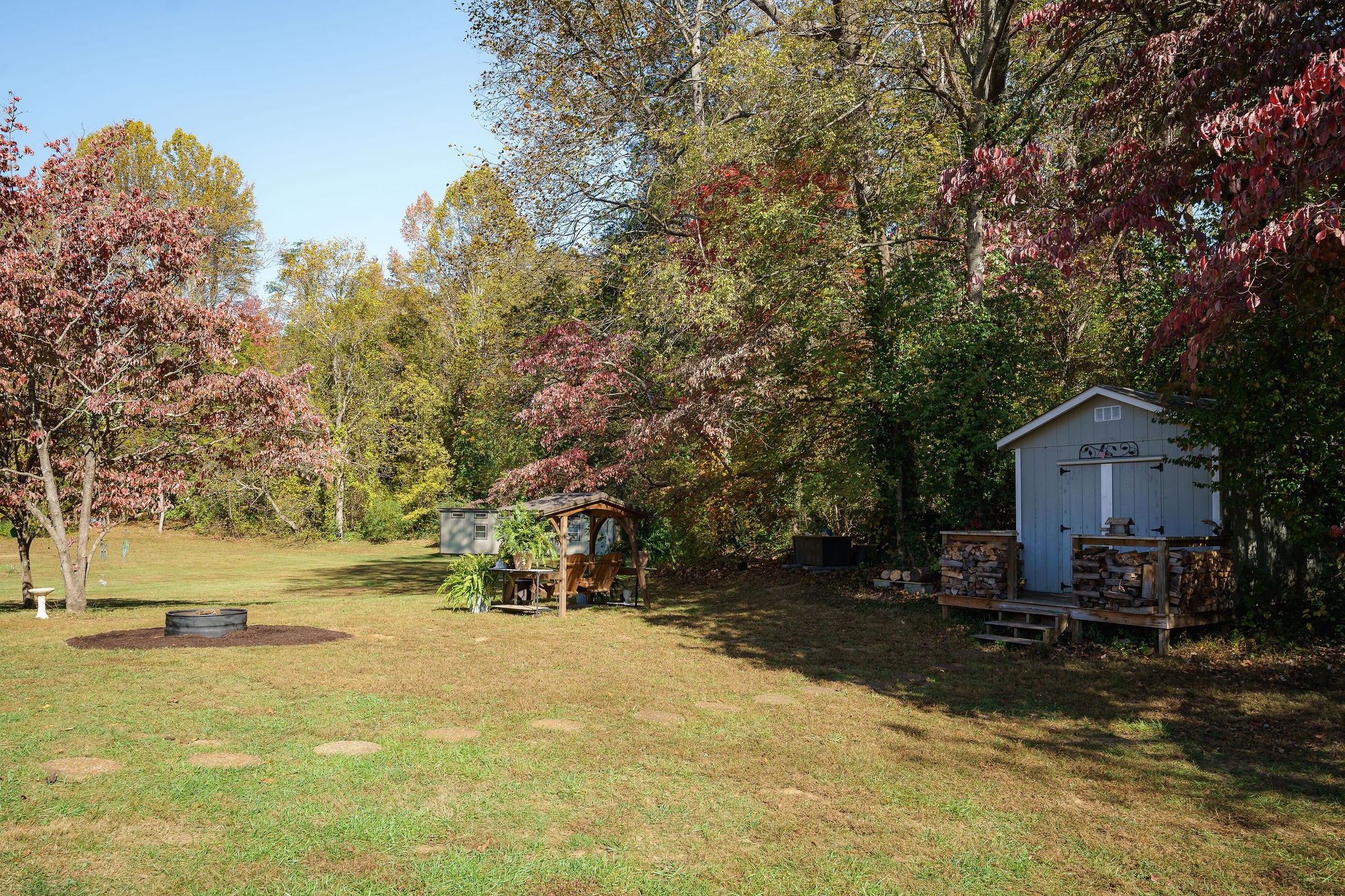 236 Stratford Dr Property Photo 41