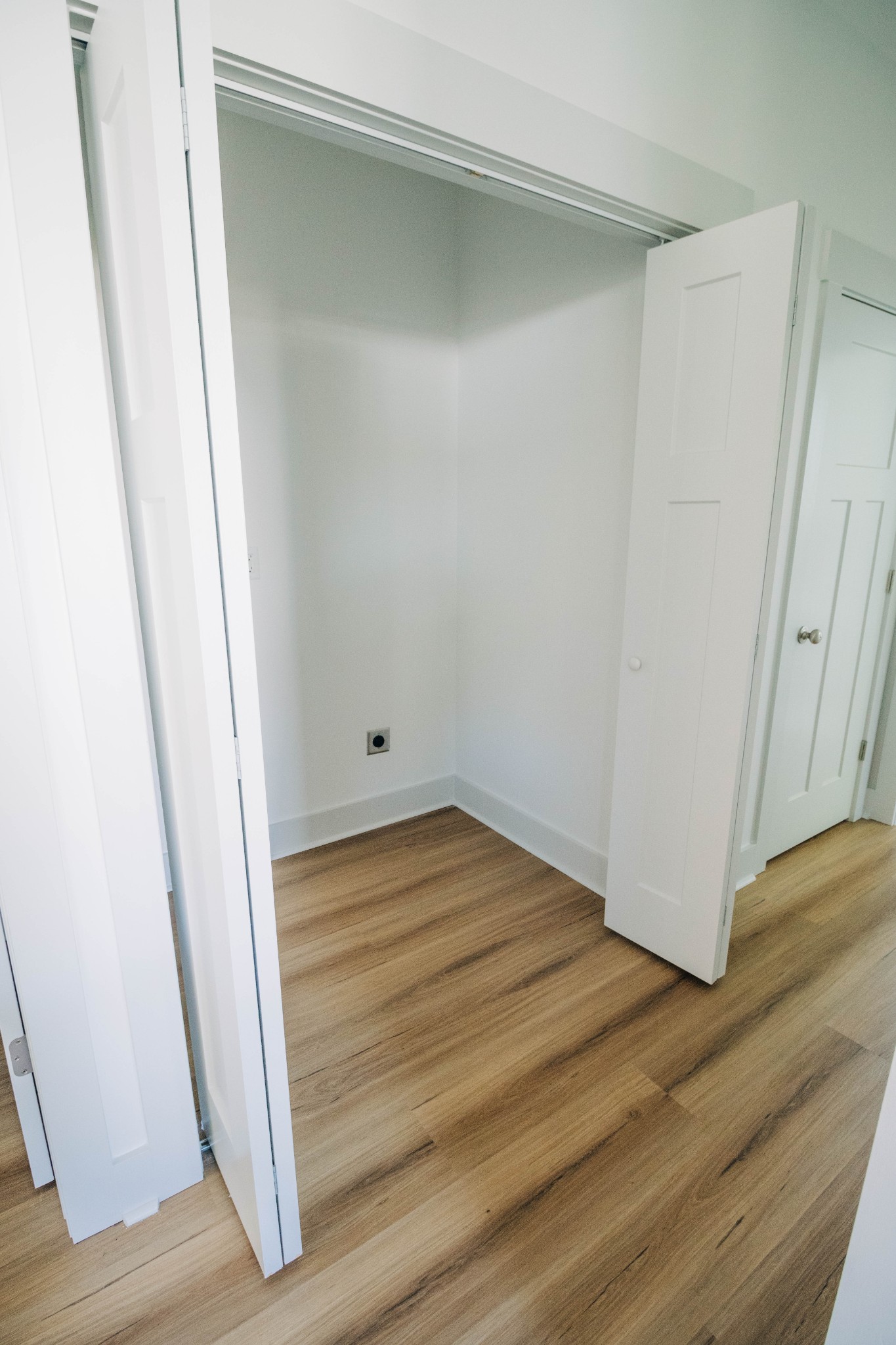 109 Shephard St, N Property Photo 14
