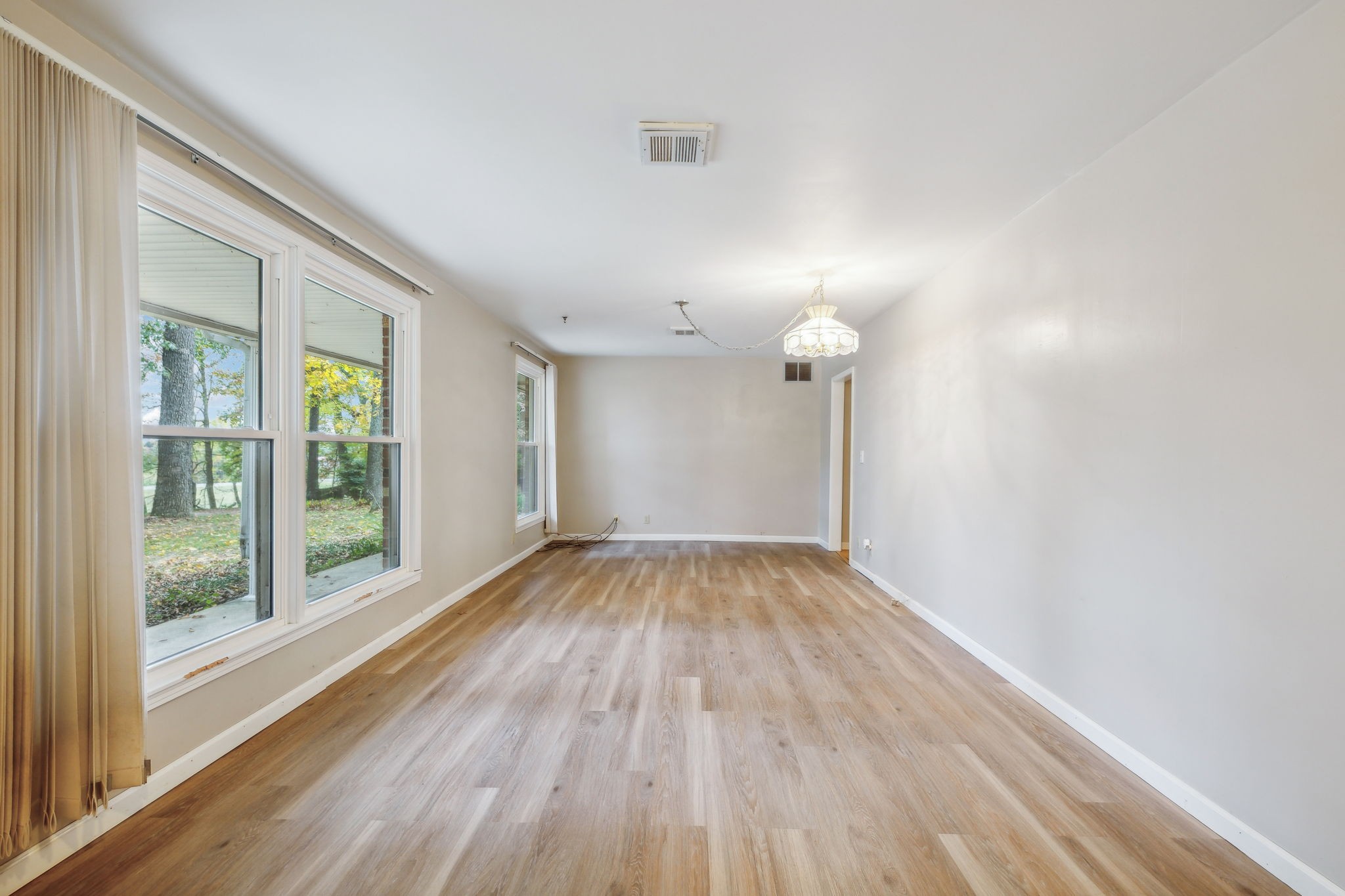 200 Tranquility Ln Property Photo 2