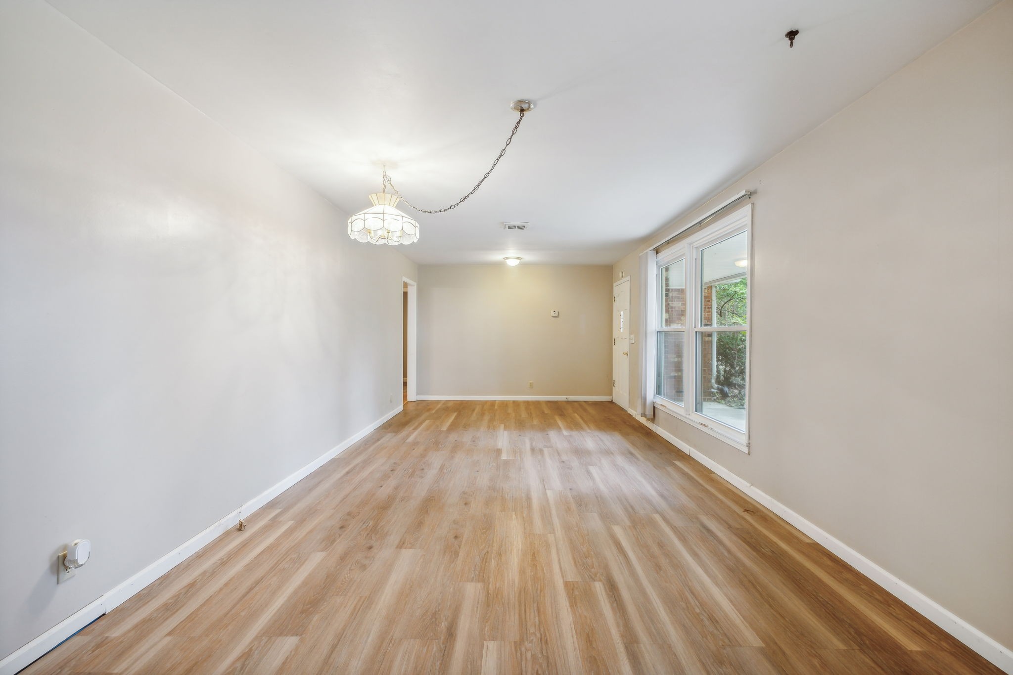 200 Tranquility Ln Property Photo 7