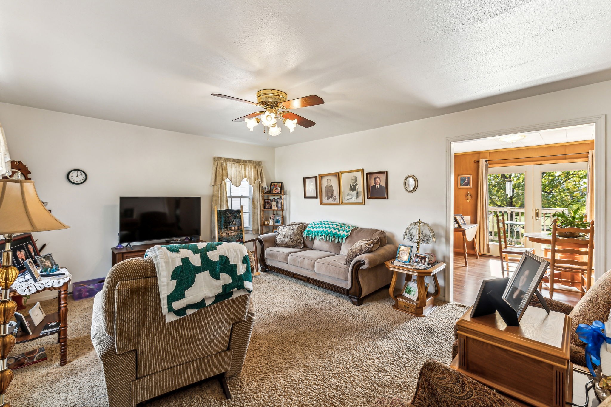 595 Highway 50 Property Photo 13