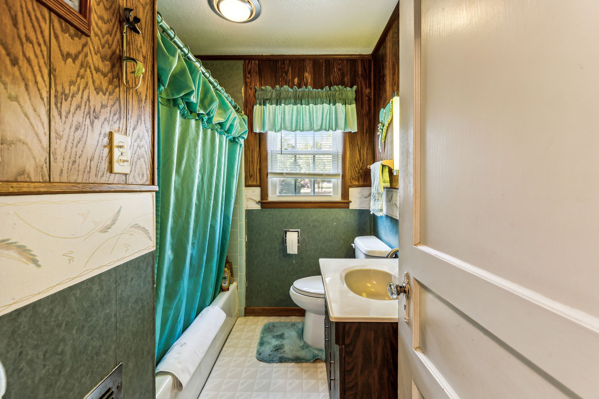 595 Highway 50 Property Photo 26