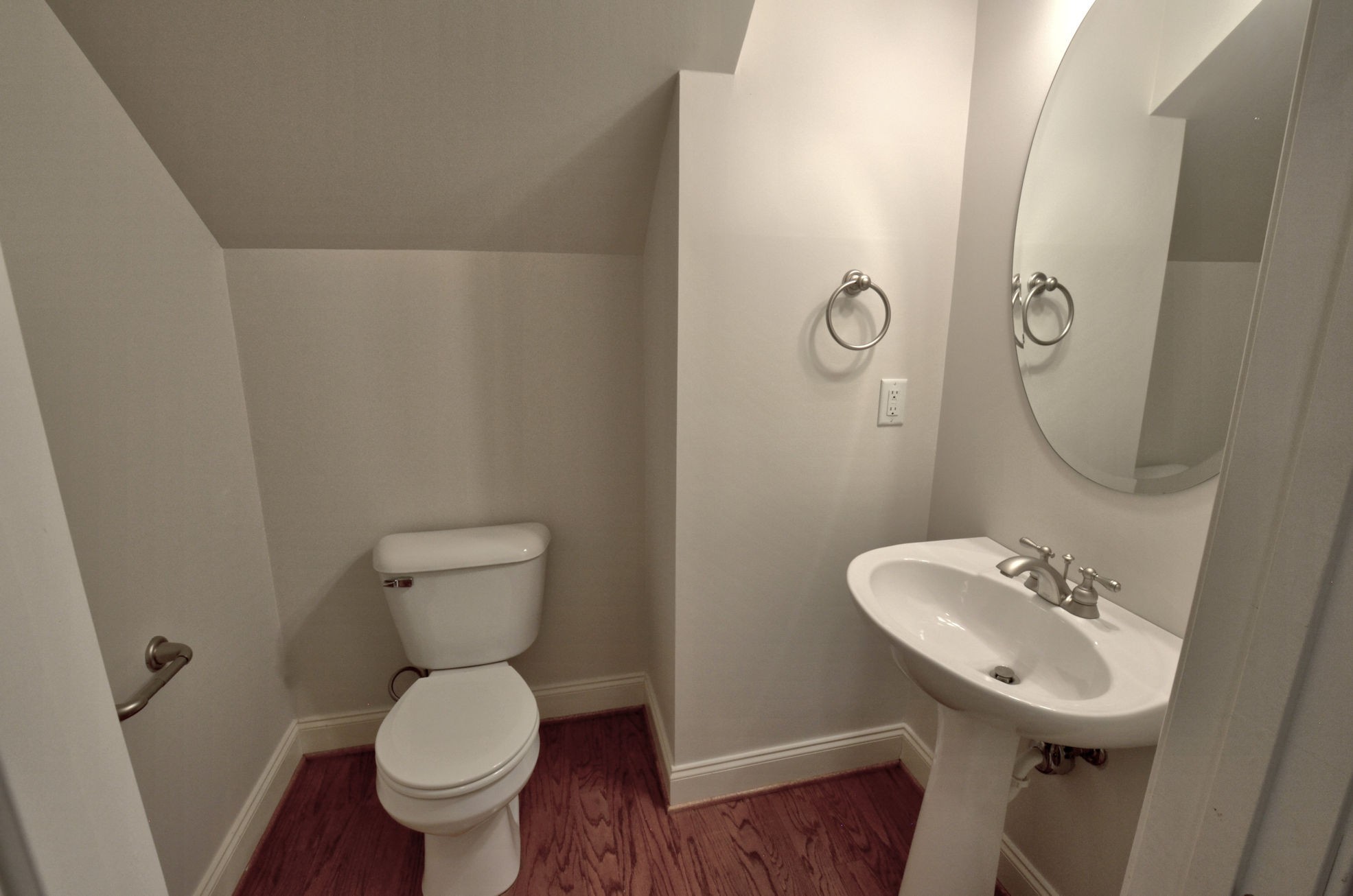 1303 Pemberton Heights Dr Property Photo 11