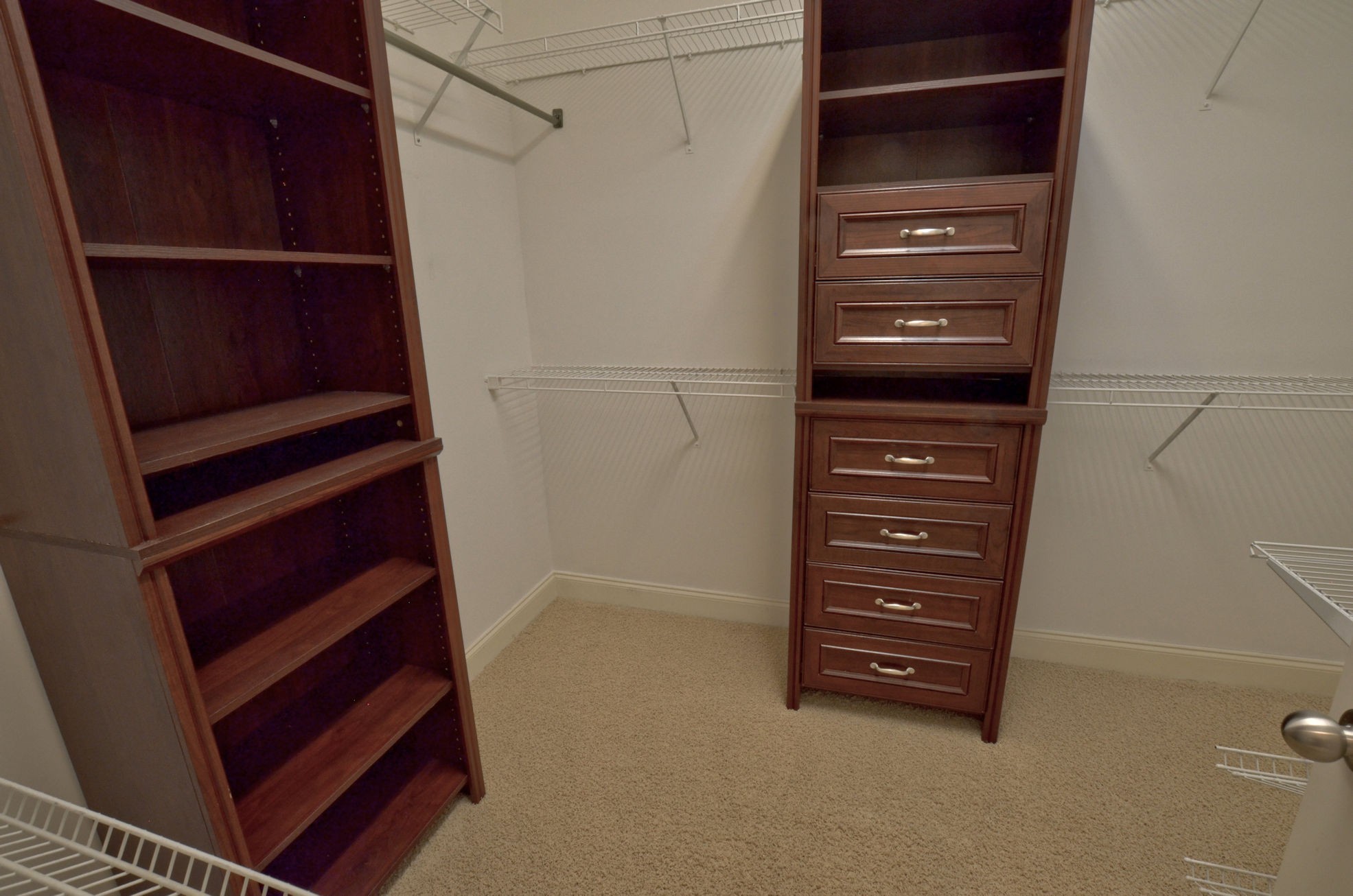 1303 Pemberton Heights Dr Property Photo 15
