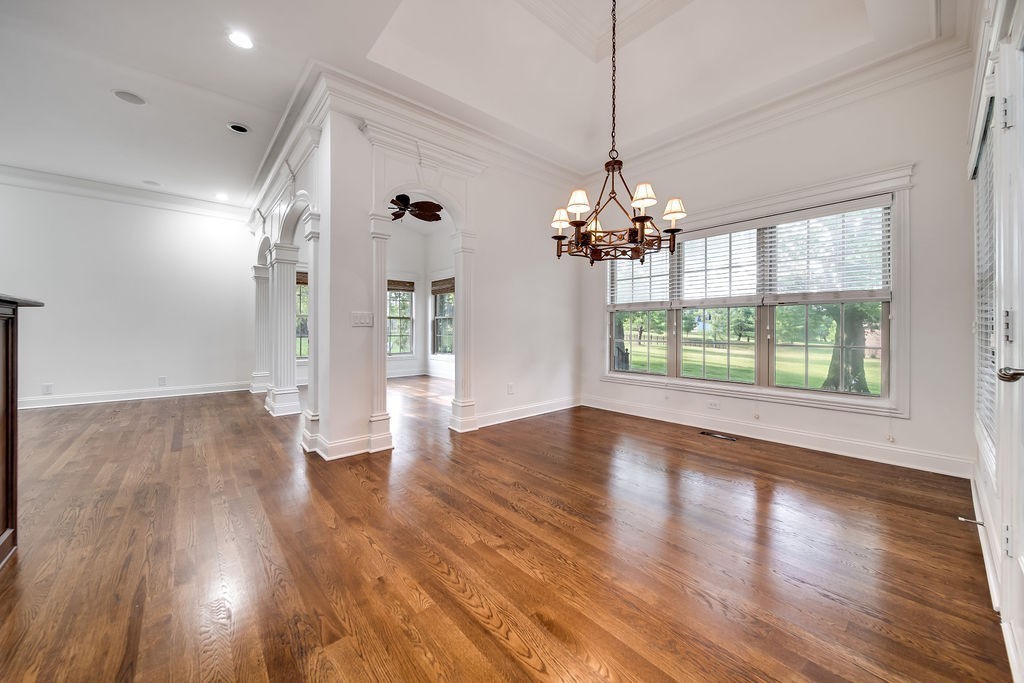 100 Gaston St Property Photo 16