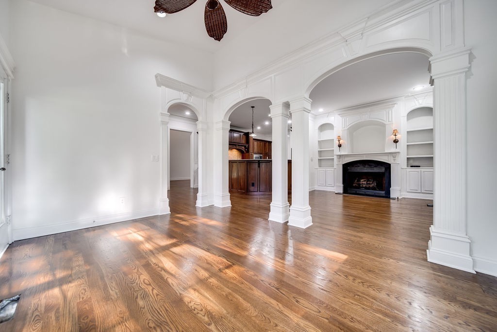 100 Gaston St Property Photo 30