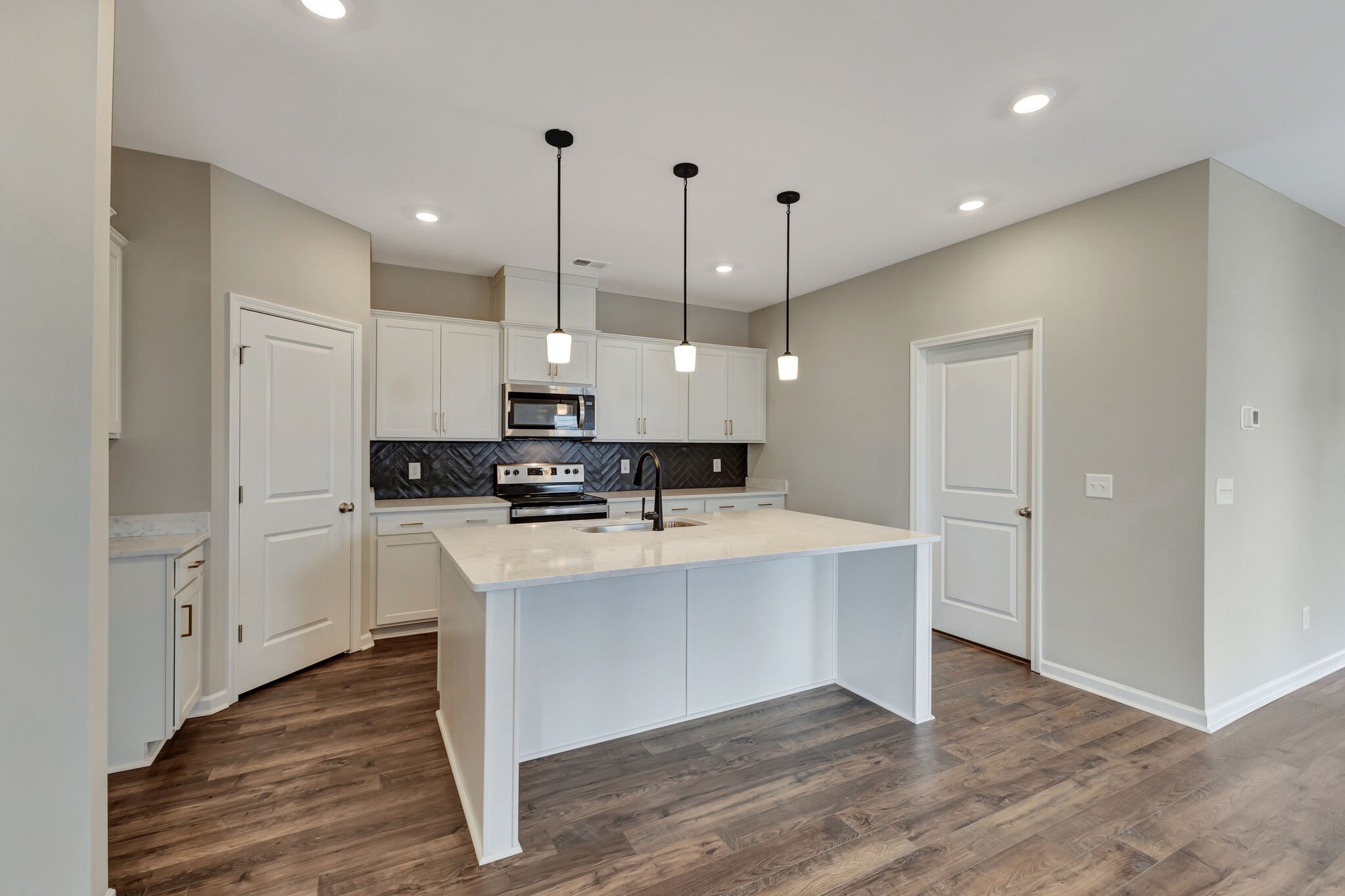 1024 Indigo Alley Property Photo 11