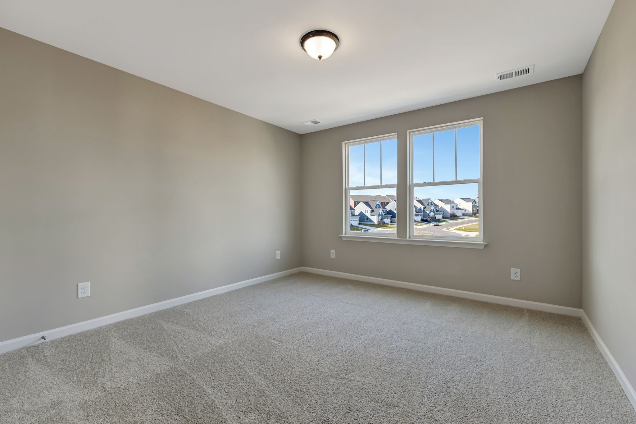 1024 Indigo Alley Property Photo 23