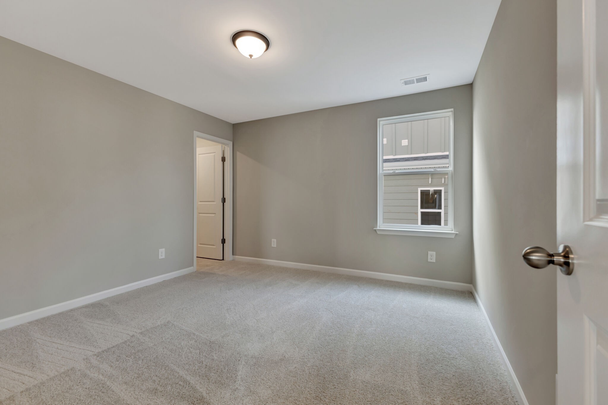1024 Indigo Alley Property Photo 26