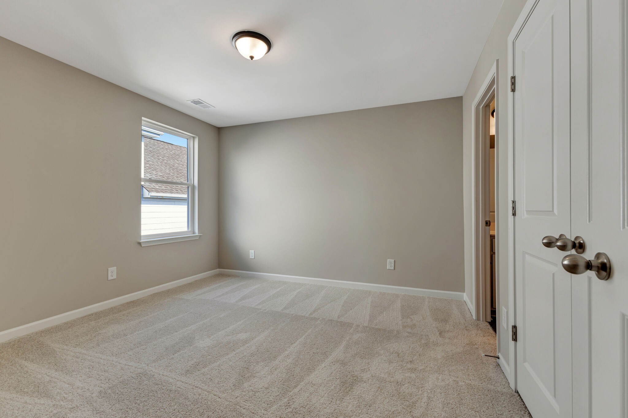 1024 Indigo Alley Property Photo 29
