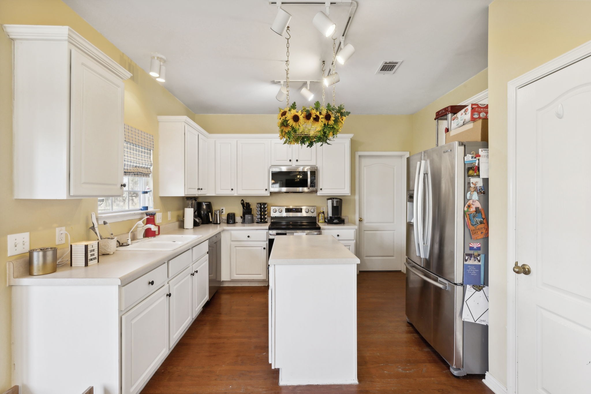 204 Scarlet Ridge Ct Property Photo 25