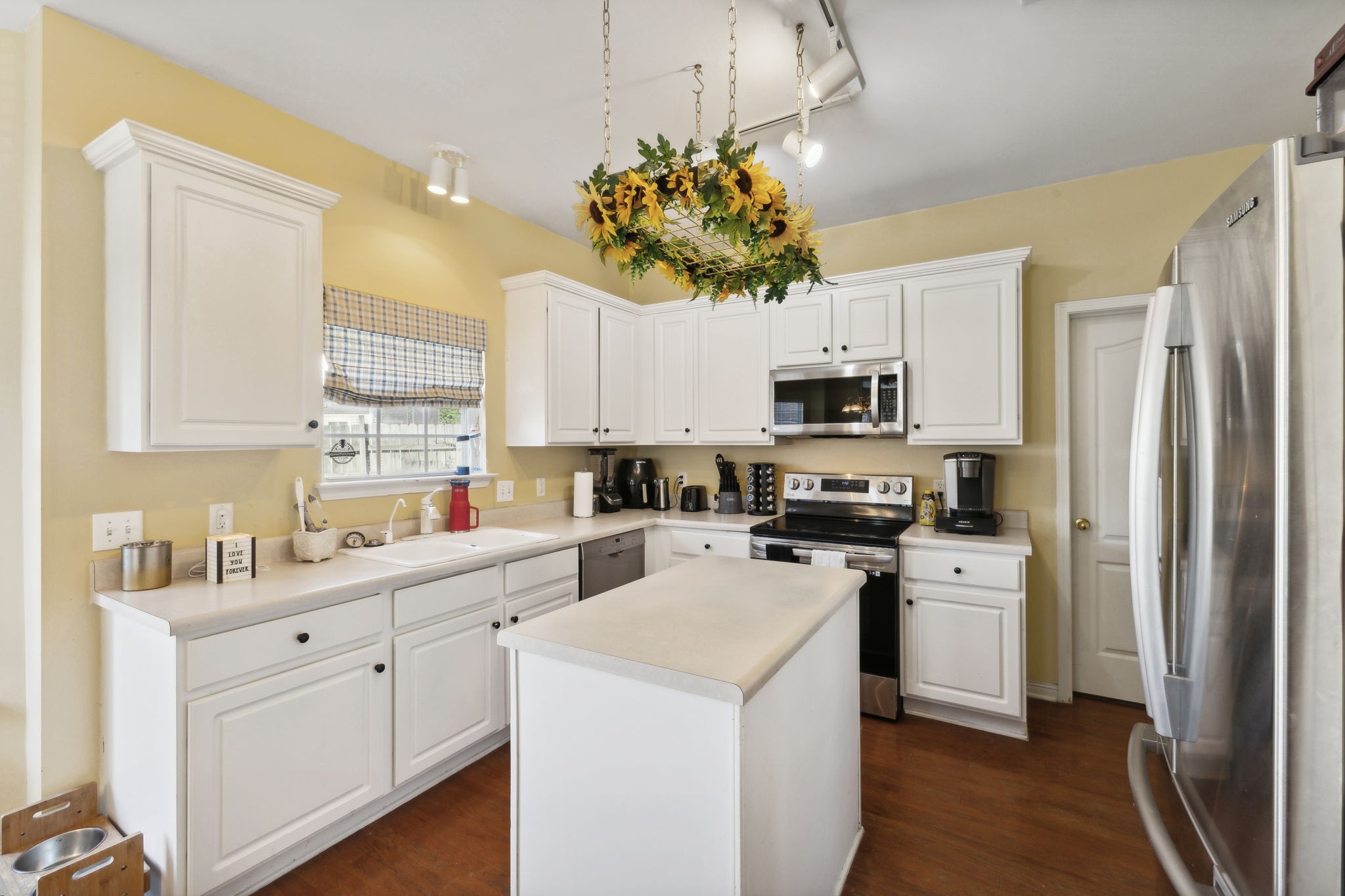 204 Scarlet Ridge Ct Property Photo 26