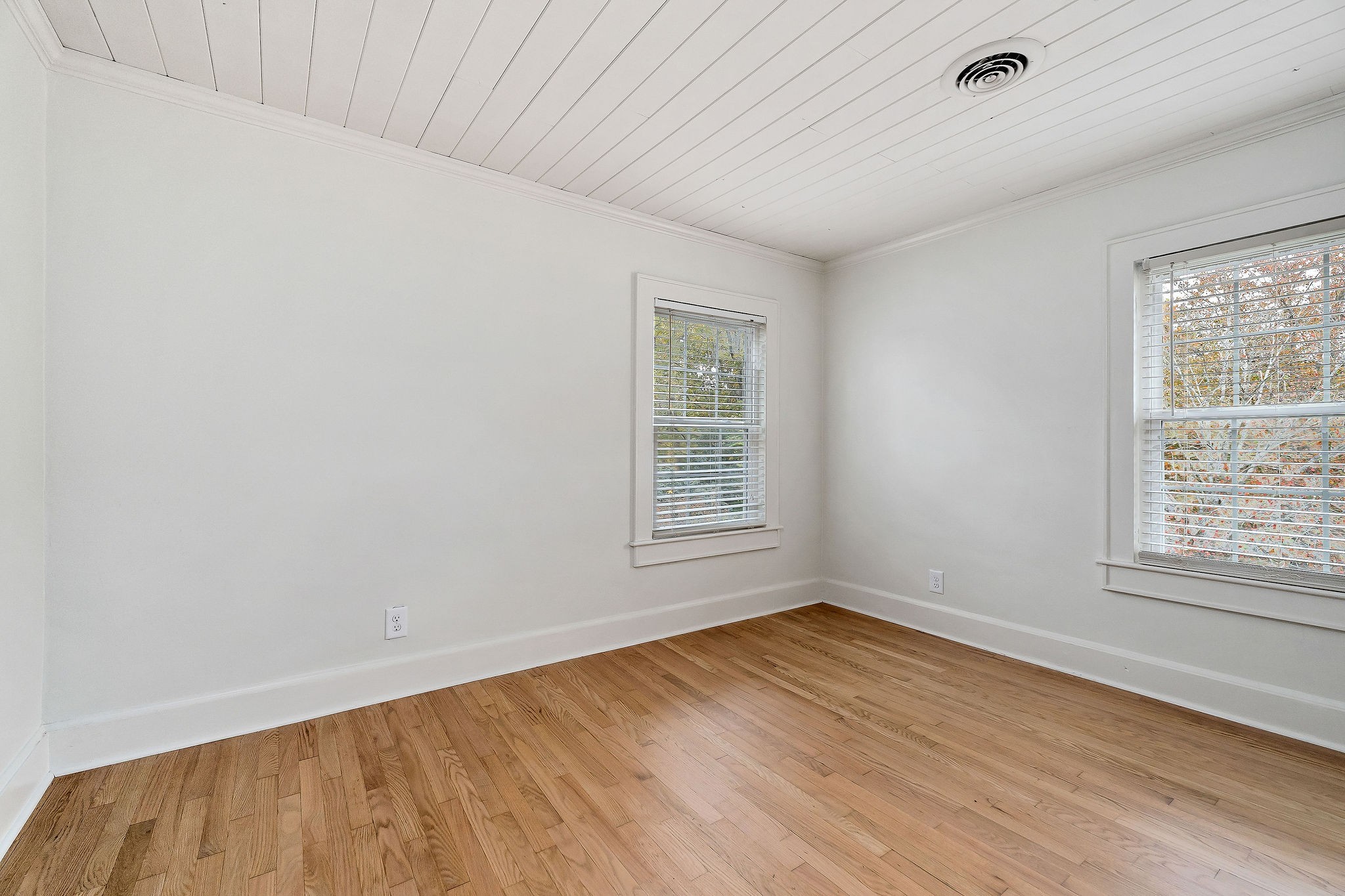 351 N Dixie Ave Property Photo 41