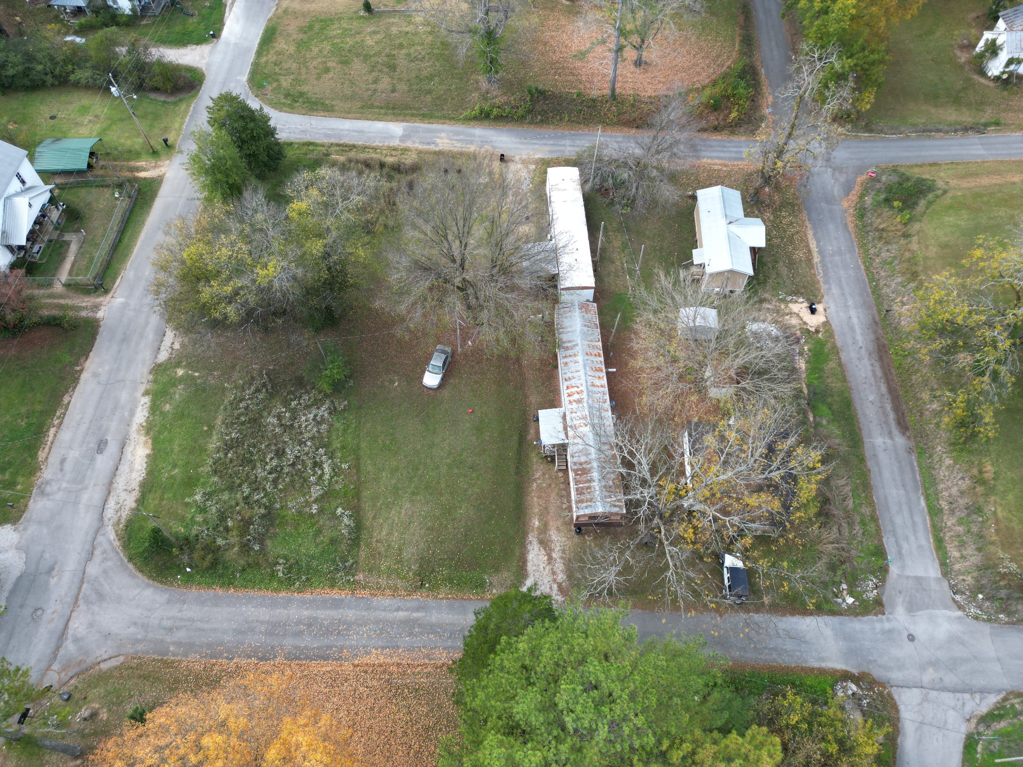 302 S Walnut St Property Photo 10