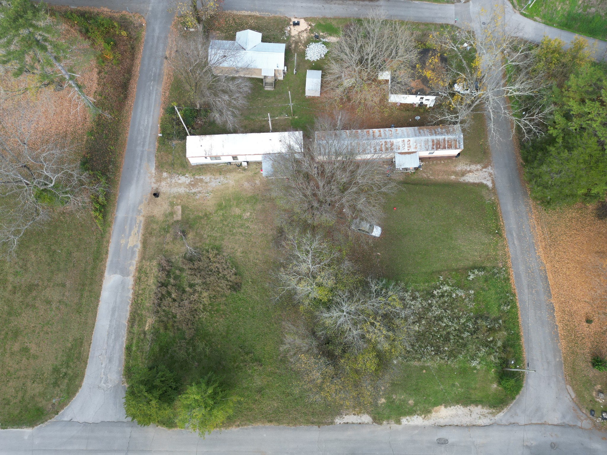 302 S Walnut St Property Photo 11