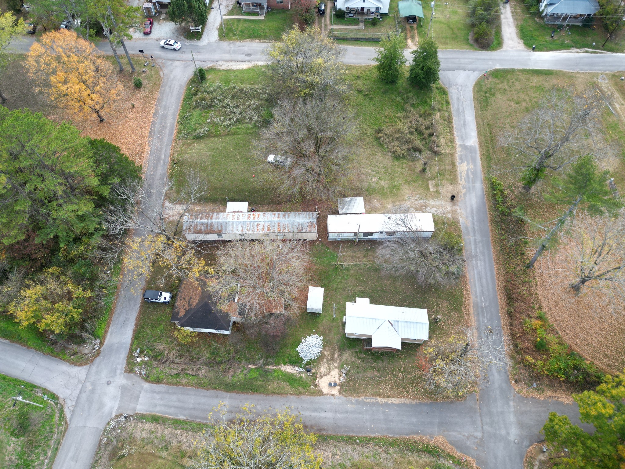 302 S Walnut St Property Photo 13