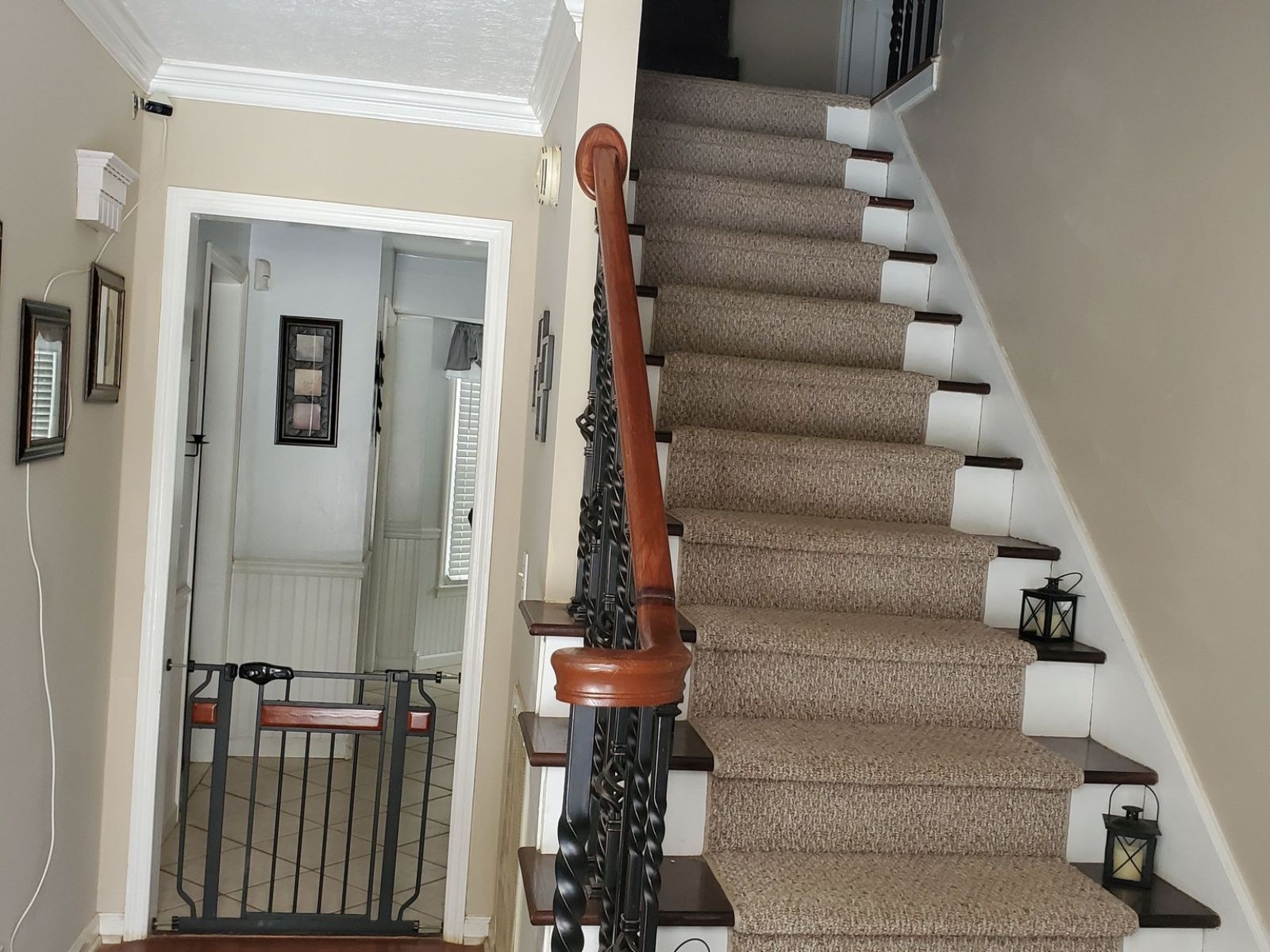 102 Maple Forest Ct Property Photo 9