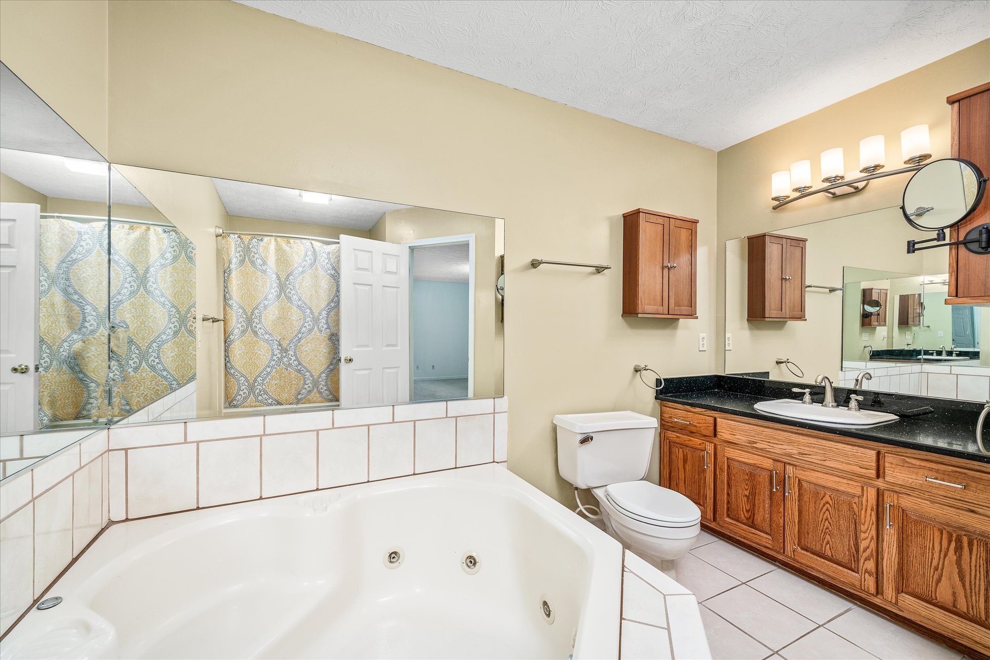 1760 Heathrow Dr Property Photo 11