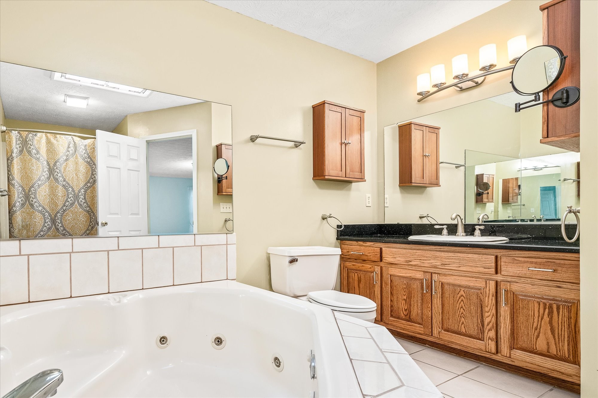 1760 Heathrow Dr Property Photo 12
